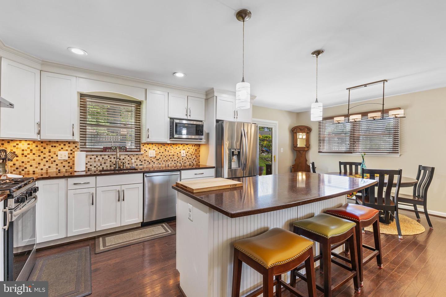 7604 HOGARTH ST, SPRINGFIELD, Virginia 22151, 3 Bedrooms Bedrooms, ,1 BathroomBathrooms,Residential,For sale,7604 HOGARTH ST,VAFX2237258 MLS # VAFX2237258