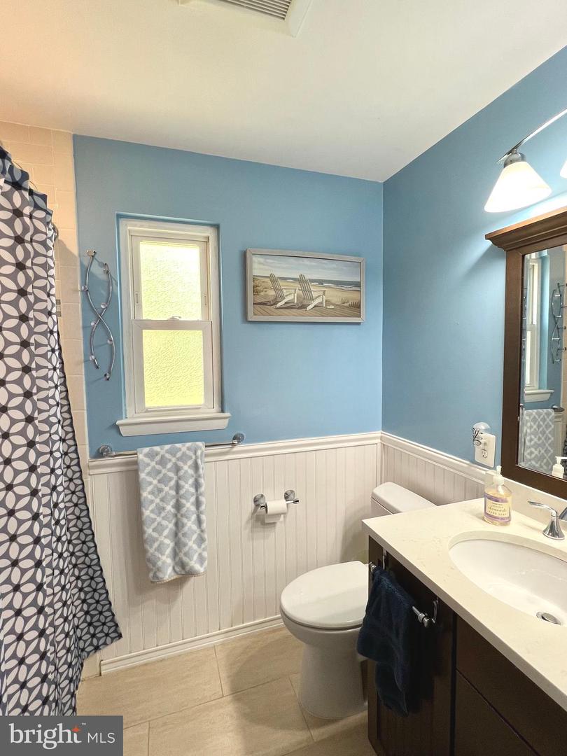 7604 HOGARTH ST, SPRINGFIELD, Virginia 22151, 3 Bedrooms Bedrooms, ,1 BathroomBathrooms,Residential,For sale,7604 HOGARTH ST,VAFX2237258 MLS # VAFX2237258
