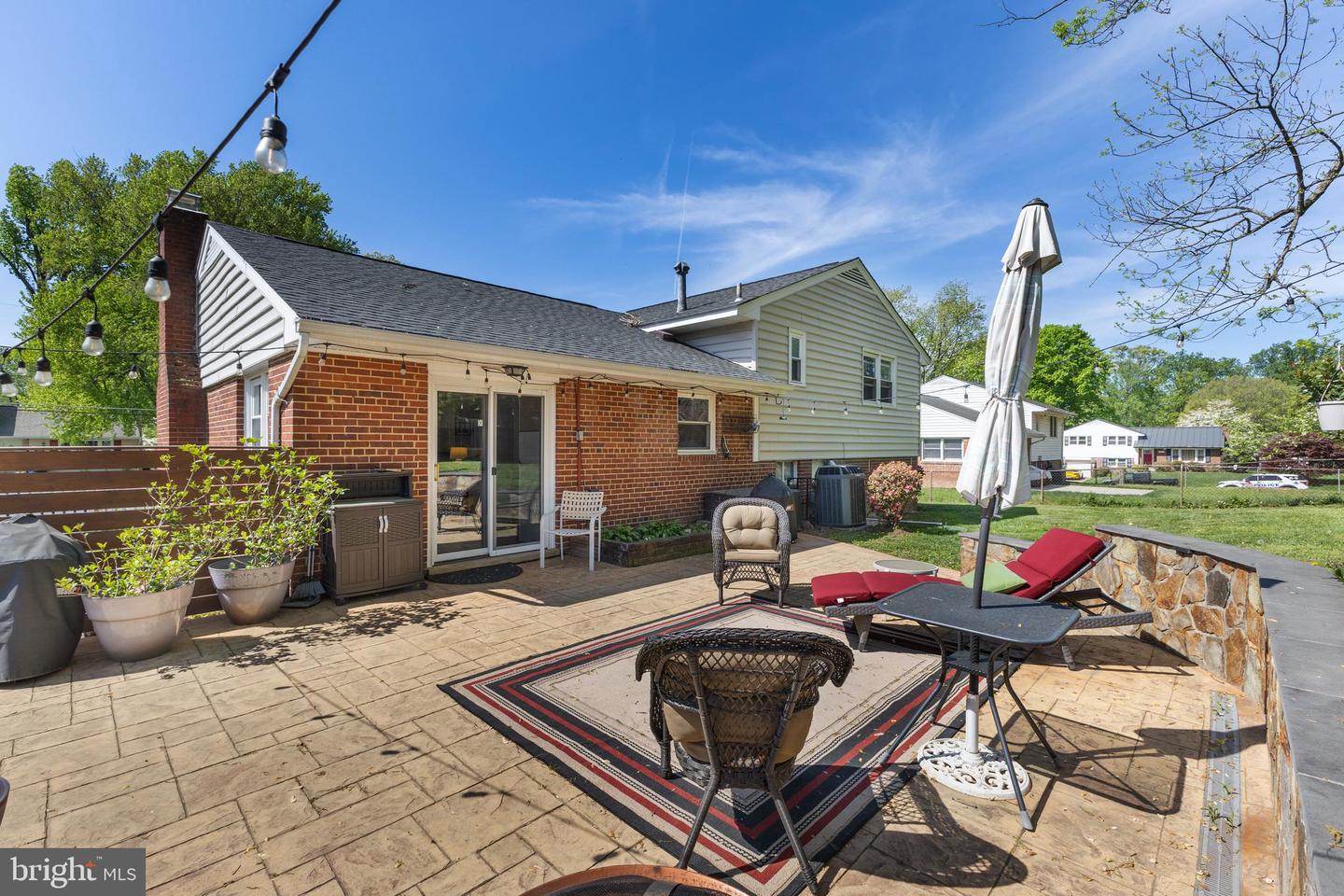 7604 HOGARTH ST, SPRINGFIELD, Virginia 22151, 3 Bedrooms Bedrooms, ,1 BathroomBathrooms,Residential,For sale,7604 HOGARTH ST,VAFX2237258 MLS # VAFX2237258