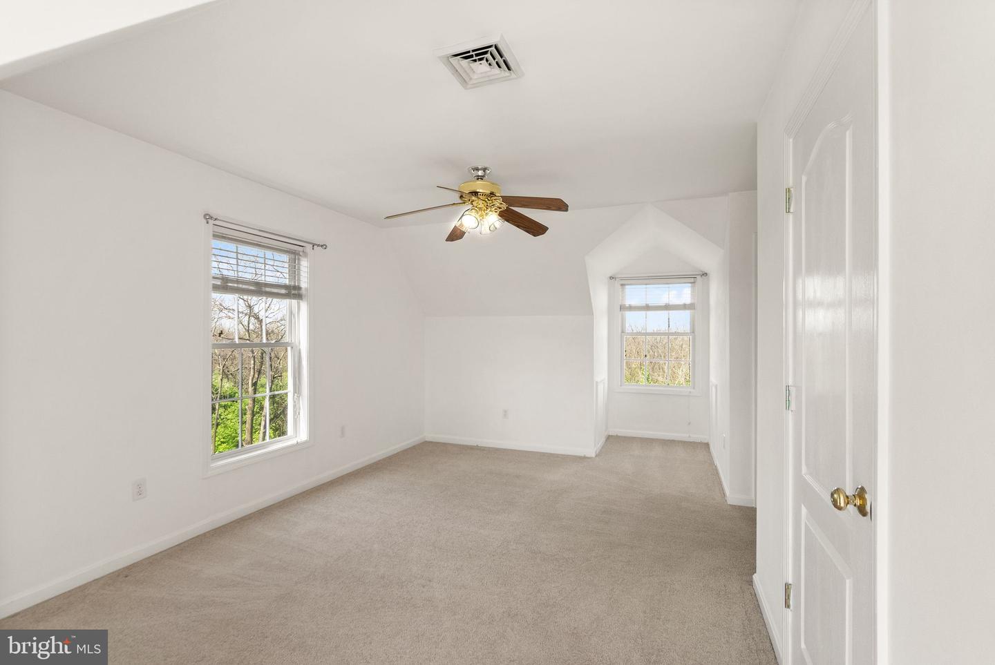 943 CASTLEROCK LN, BERRYVILLE, Virginia 22611, 3 Bedrooms Bedrooms, ,2 BathroomsBathrooms,Residential,For sale,943 CASTLEROCK LN,VACL2003664 MLS # VACL2003664