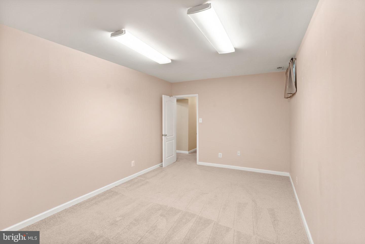 943 CASTLEROCK LN, BERRYVILLE, Virginia 22611, 3 Bedrooms Bedrooms, ,2 BathroomsBathrooms,Residential,For sale,943 CASTLEROCK LN,VACL2003664 MLS # VACL2003664