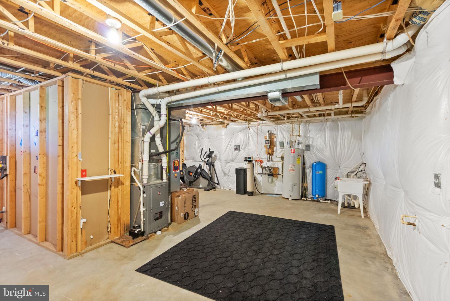 943 CASTLEROCK LN, BERRYVILLE, Virginia 22611, 3 Bedrooms Bedrooms, ,2 BathroomsBathrooms,Residential,For sale,943 CASTLEROCK LN,VACL2003664 MLS # VACL2003664