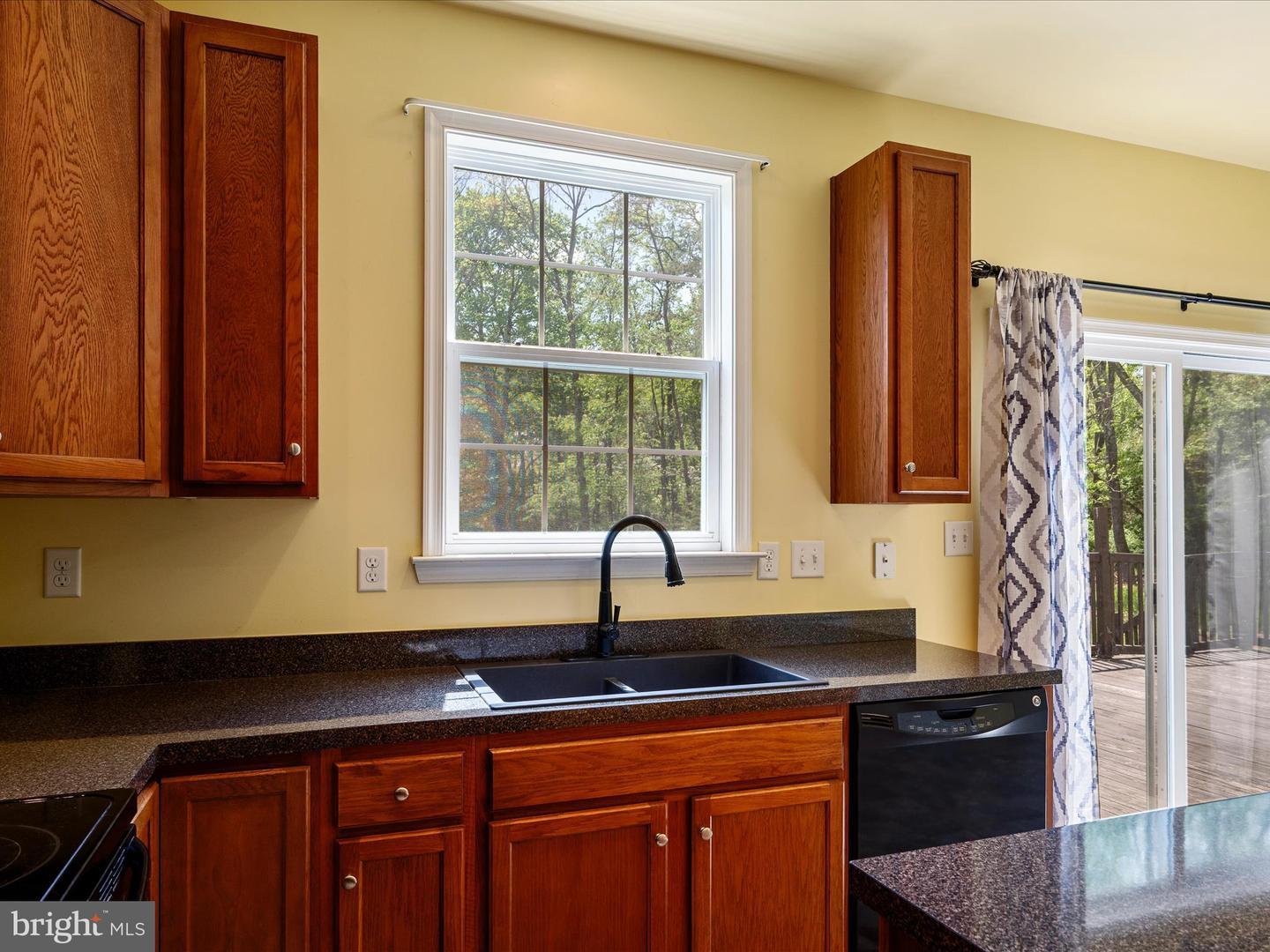 111 CACAPON LN, CROSS JUNCTION, Virginia 22625, 4 Bedrooms Bedrooms, ,2 BathroomsBathrooms,Residential,For sale,111 CACAPON LN,VAFV2033790 MLS # VAFV2033790