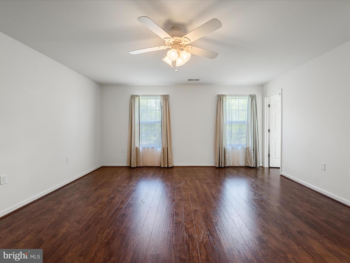 111 CACAPON LN, CROSS JUNCTION, Virginia 22625, 4 Bedrooms Bedrooms, ,2 BathroomsBathrooms,Residential,For sale,111 CACAPON LN,VAFV2033790 MLS # VAFV2033790
