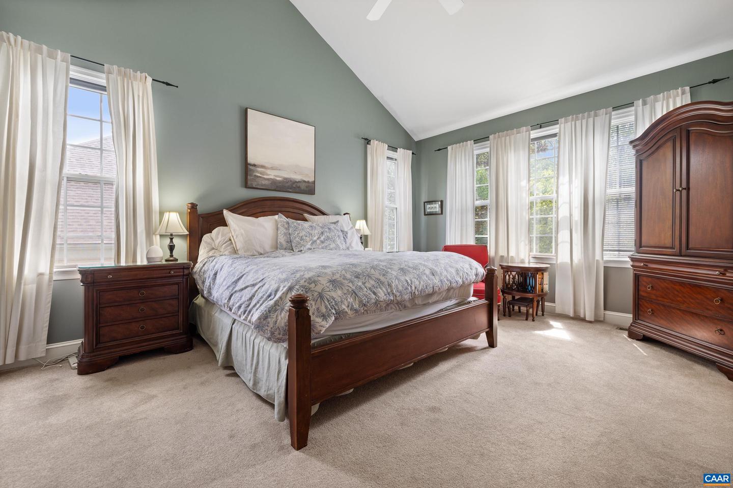 980 CHARTER OAKS DR, CHARLOTTESVILLE, Virginia 22901, 5 Bedrooms Bedrooms, ,4 BathroomsBathrooms,Residential,For sale,980 CHARTER OAKS DR,663861 MLS # 663861