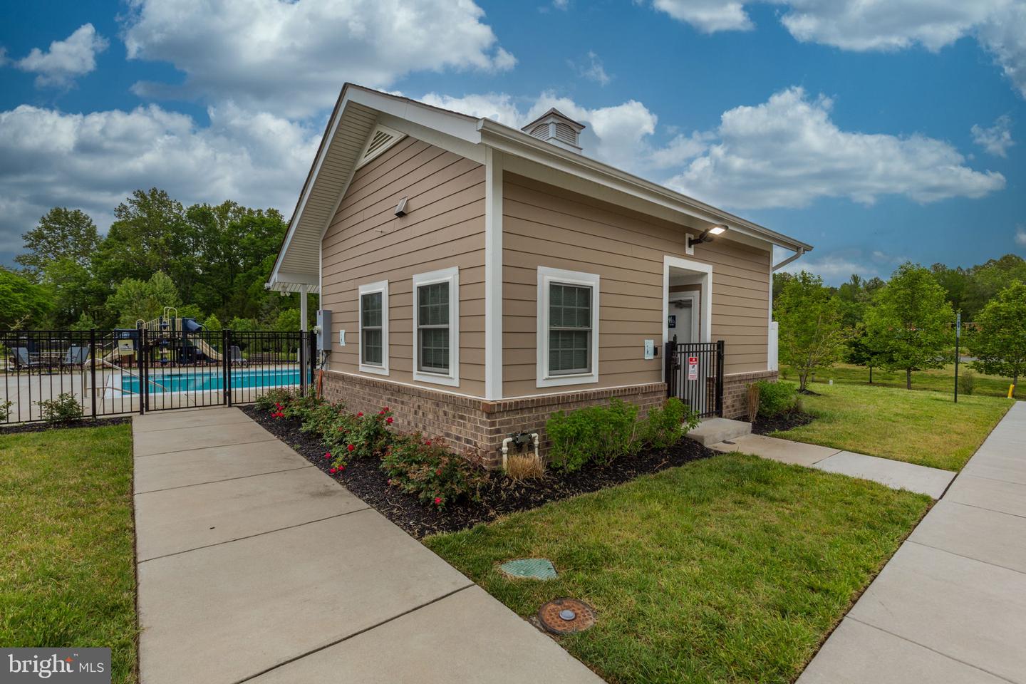9840 CEDARMASS CIR, FREDERICKSBURG, Virginia 22408, 3 Bedrooms Bedrooms, ,2 BathroomsBathrooms,Residential,For sale,9840 CEDARMASS CIR,VASP2032682 MLS # VASP2032682