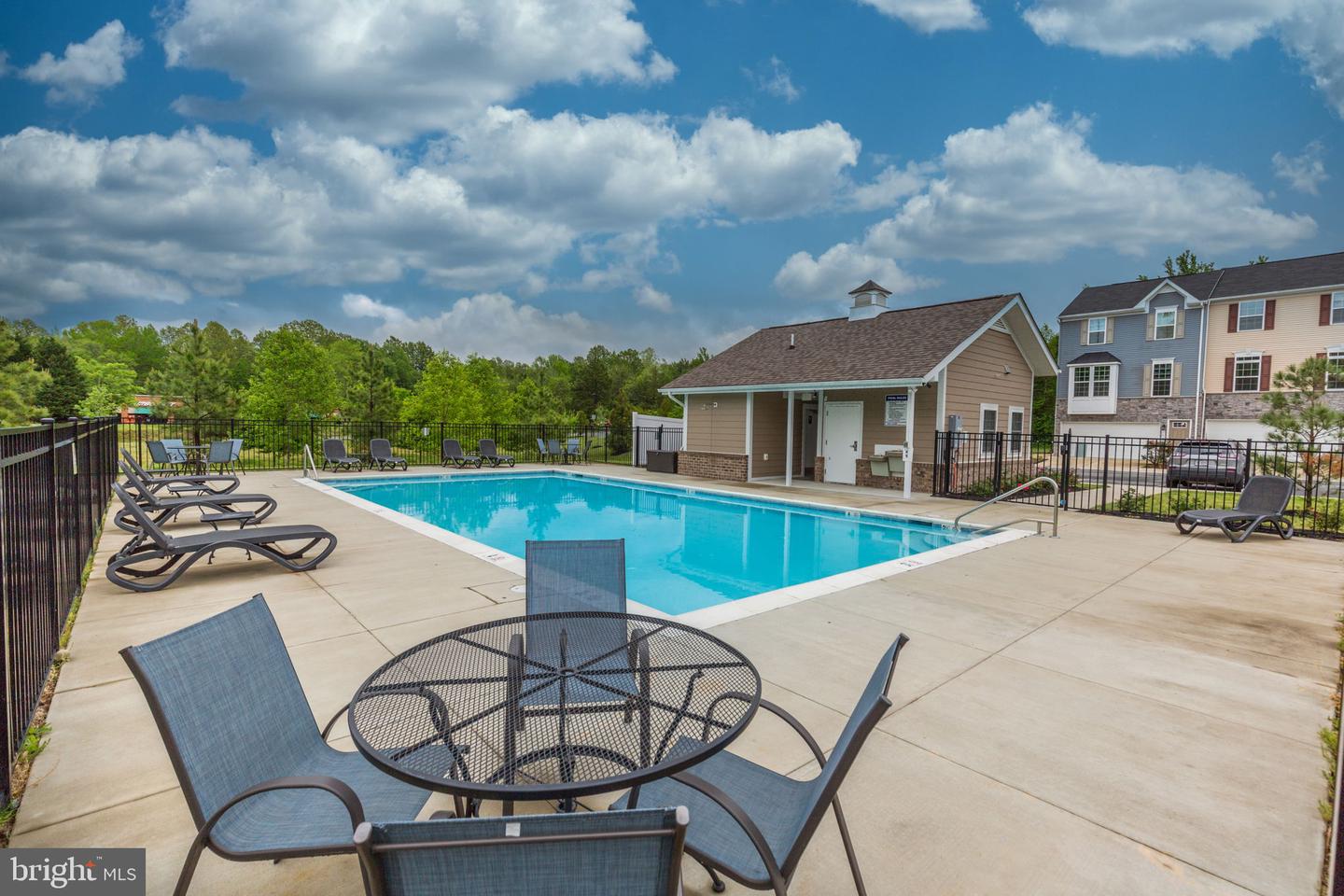 9840 CEDARMASS CIR, FREDERICKSBURG, Virginia 22408, 3 Bedrooms Bedrooms, ,2 BathroomsBathrooms,Residential,For sale,9840 CEDARMASS CIR,VASP2032682 MLS # VASP2032682