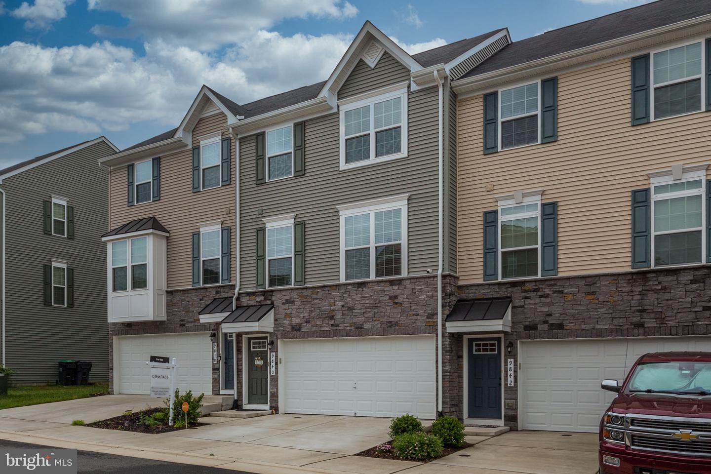 9840 CEDARMASS CIR, FREDERICKSBURG, Virginia 22408, 3 Bedrooms Bedrooms, ,2 BathroomsBathrooms,Residential,For sale,9840 CEDARMASS CIR,VASP2032682 MLS # VASP2032682