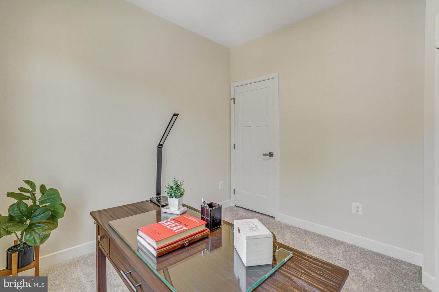 7823 FRANCIS DICKENS LN, ANNANDALE, Virginia 22003, 4 Bedrooms Bedrooms, ,3 BathroomsBathrooms,Residential,For sale,7823 FRANCIS DICKENS LN,VAFX2237604 MLS # VAFX2237604