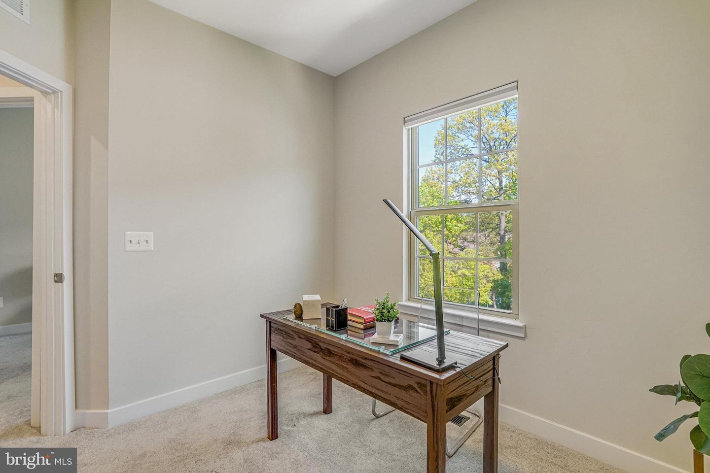 7823 FRANCIS DICKENS LN, ANNANDALE, Virginia 22003, 4 Bedrooms Bedrooms, ,3 BathroomsBathrooms,Residential,For sale,7823 FRANCIS DICKENS LN,VAFX2237604 MLS # VAFX2237604
