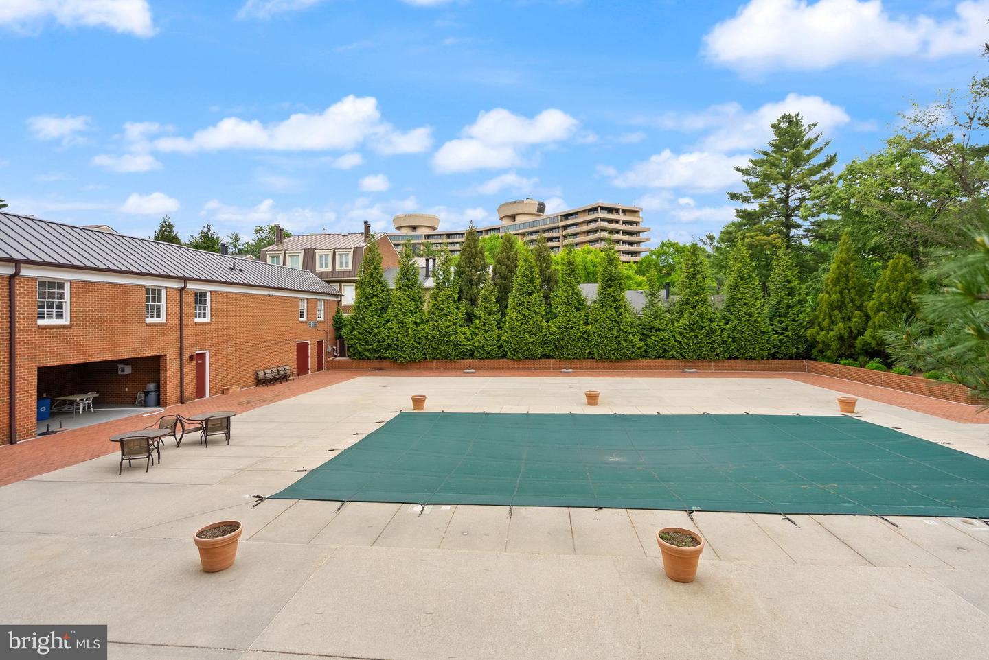 3267 SUTTON PL NW #C, WASHINGTON, District Of Columbia 20016, 2 Bedrooms Bedrooms, ,3 BathroomsBathrooms,Residential,For sale,3267 SUTTON PL NW #C,DCDC2198102 MLS # DCDC2198102