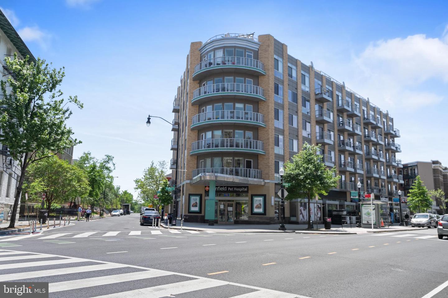 2550 17TH ST NW #401, WASHINGTON, District Of Columbia 20009, 1 Bedroom Bedrooms, ,1 BathroomBathrooms,Residential,For sale,2550 17TH ST NW #401,DCDC2198128 MLS # DCDC2198128