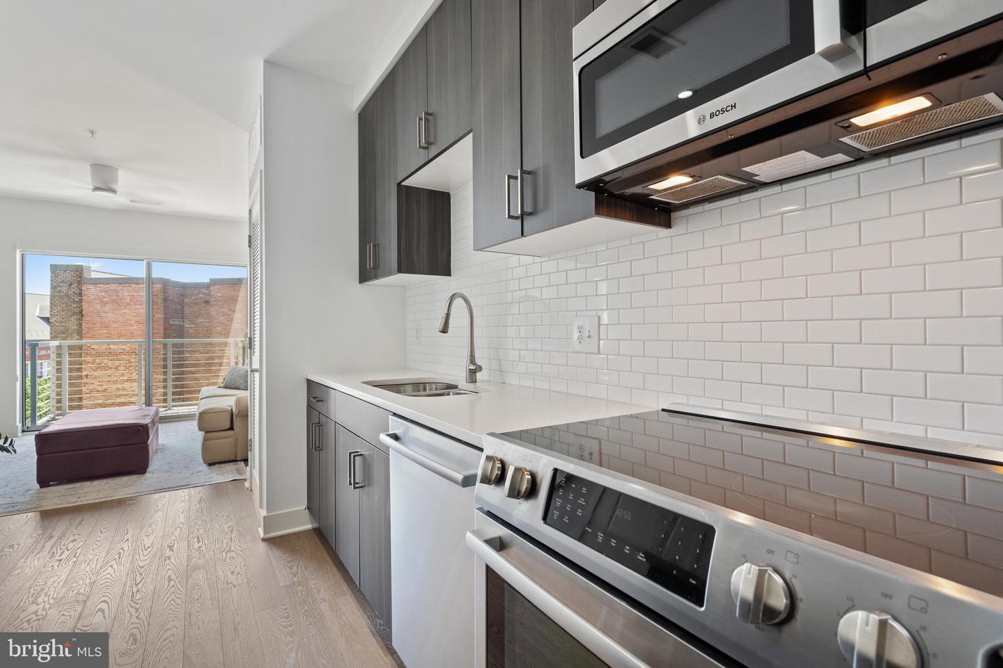 2550 17TH ST NW #401, WASHINGTON, District Of Columbia 20009, 1 Bedroom Bedrooms, ,1 BathroomBathrooms,Residential,For sale,2550 17TH ST NW #401,DCDC2198128 MLS # DCDC2198128