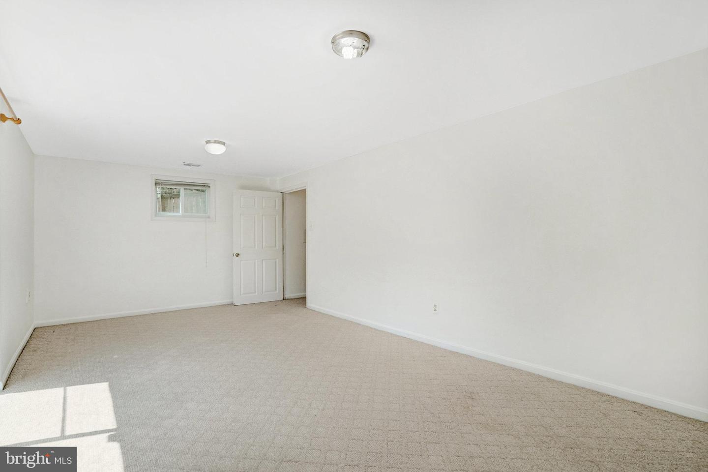 9239 SAND CREEK CT, BURKE, Virginia 22015, 4 Bedrooms Bedrooms, ,3 BathroomsBathrooms,Residential,For sale,9239 SAND CREEK CT,VAFX2237606 MLS # VAFX2237606