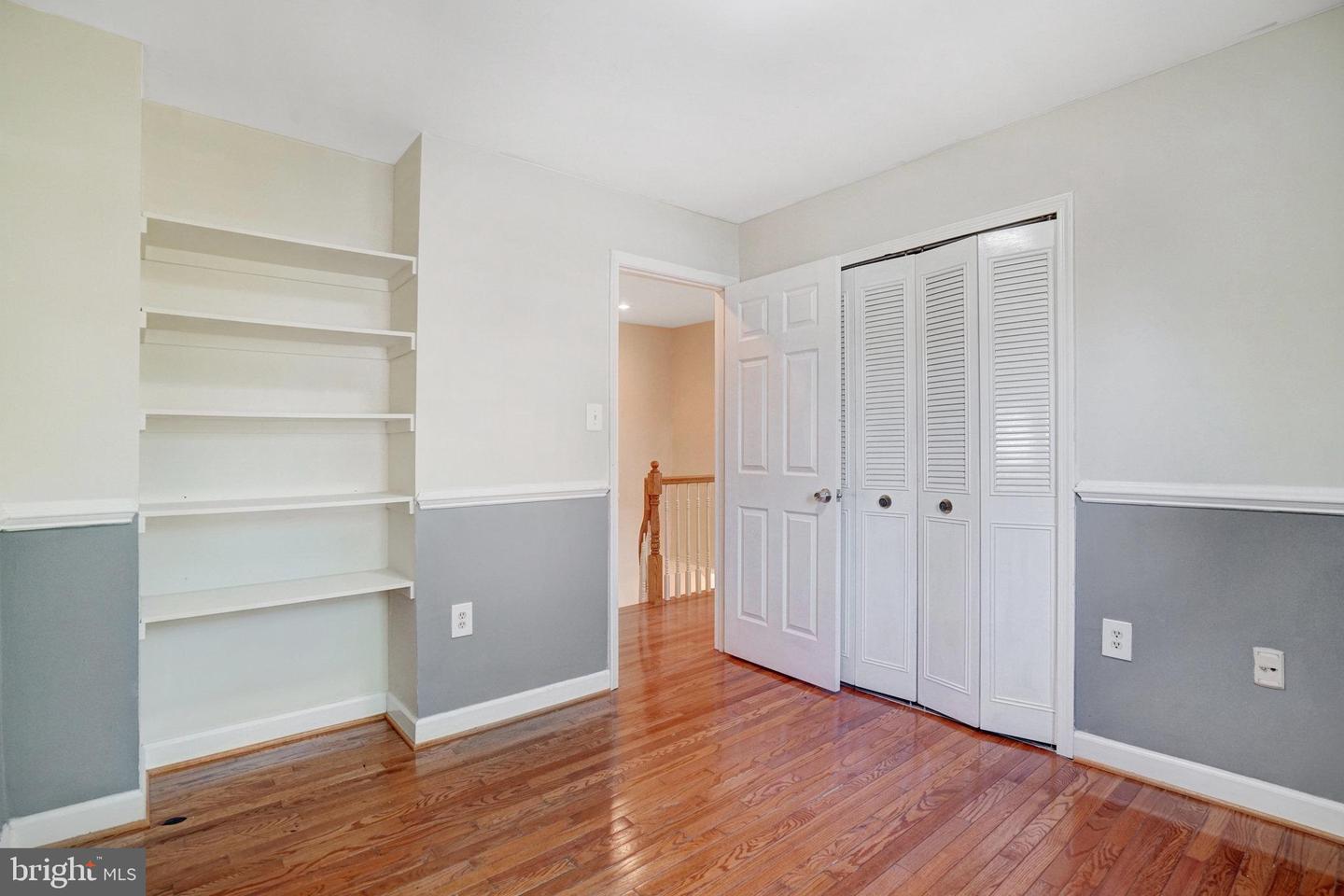 9239 SAND CREEK CT, BURKE, Virginia 22015, 4 Bedrooms Bedrooms, ,3 BathroomsBathrooms,Residential,For sale,9239 SAND CREEK CT,VAFX2237606 MLS # VAFX2237606