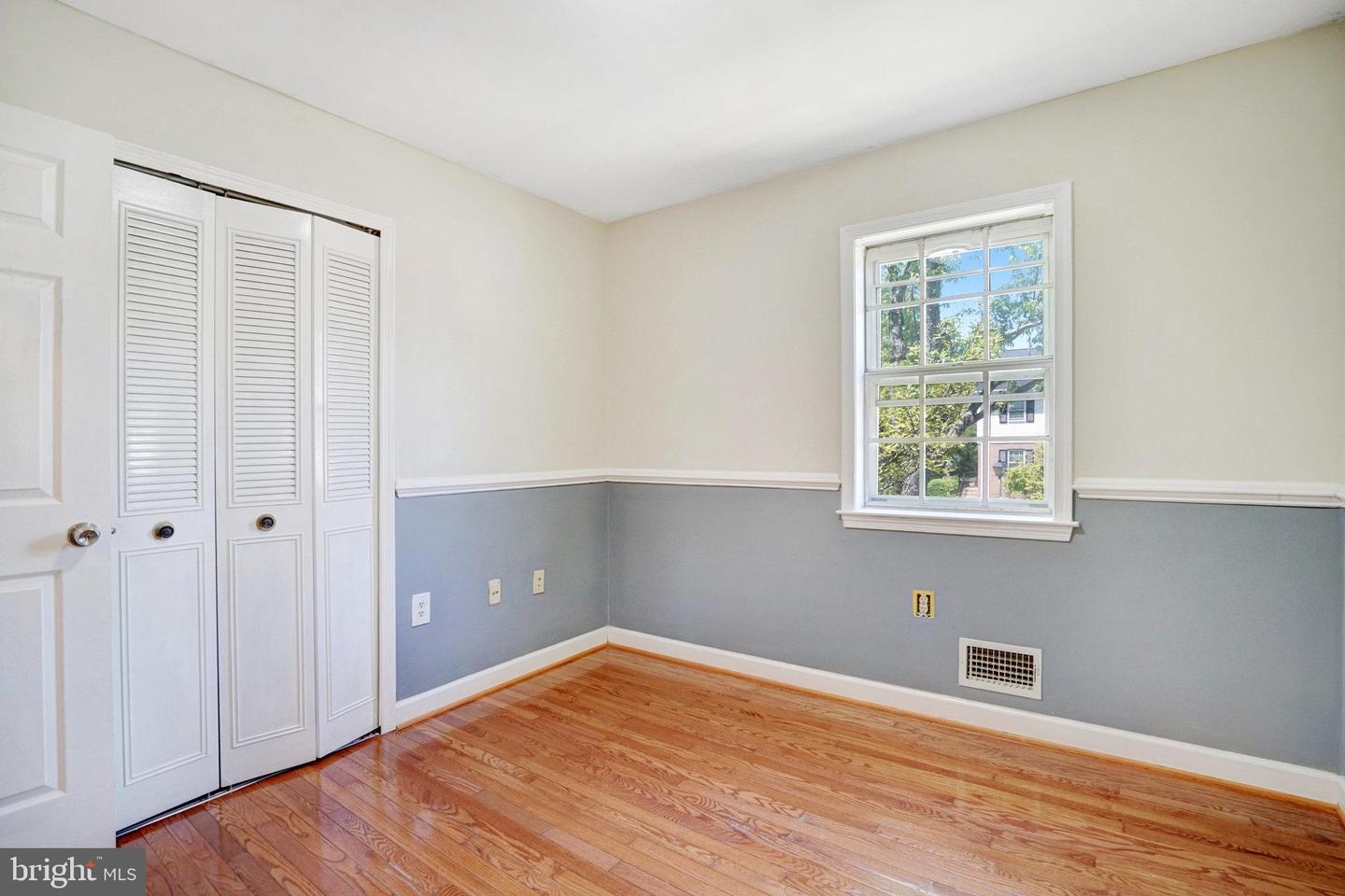 9239 SAND CREEK CT, BURKE, Virginia 22015, 4 Bedrooms Bedrooms, ,3 BathroomsBathrooms,Residential,For sale,9239 SAND CREEK CT,VAFX2237606 MLS # VAFX2237606