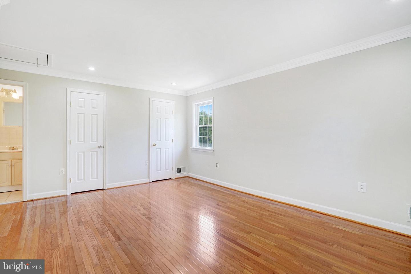 9239 SAND CREEK CT, BURKE, Virginia 22015, 4 Bedrooms Bedrooms, ,3 BathroomsBathrooms,Residential,For sale,9239 SAND CREEK CT,VAFX2237606 MLS # VAFX2237606