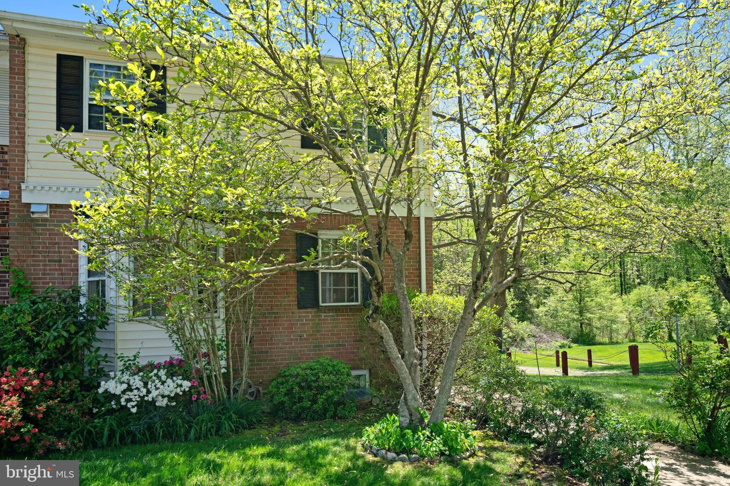 9239 SAND CREEK CT, BURKE, Virginia 22015, 4 Bedrooms Bedrooms, ,3 BathroomsBathrooms,Residential,For sale,9239 SAND CREEK CT,VAFX2237606 MLS # VAFX2237606
