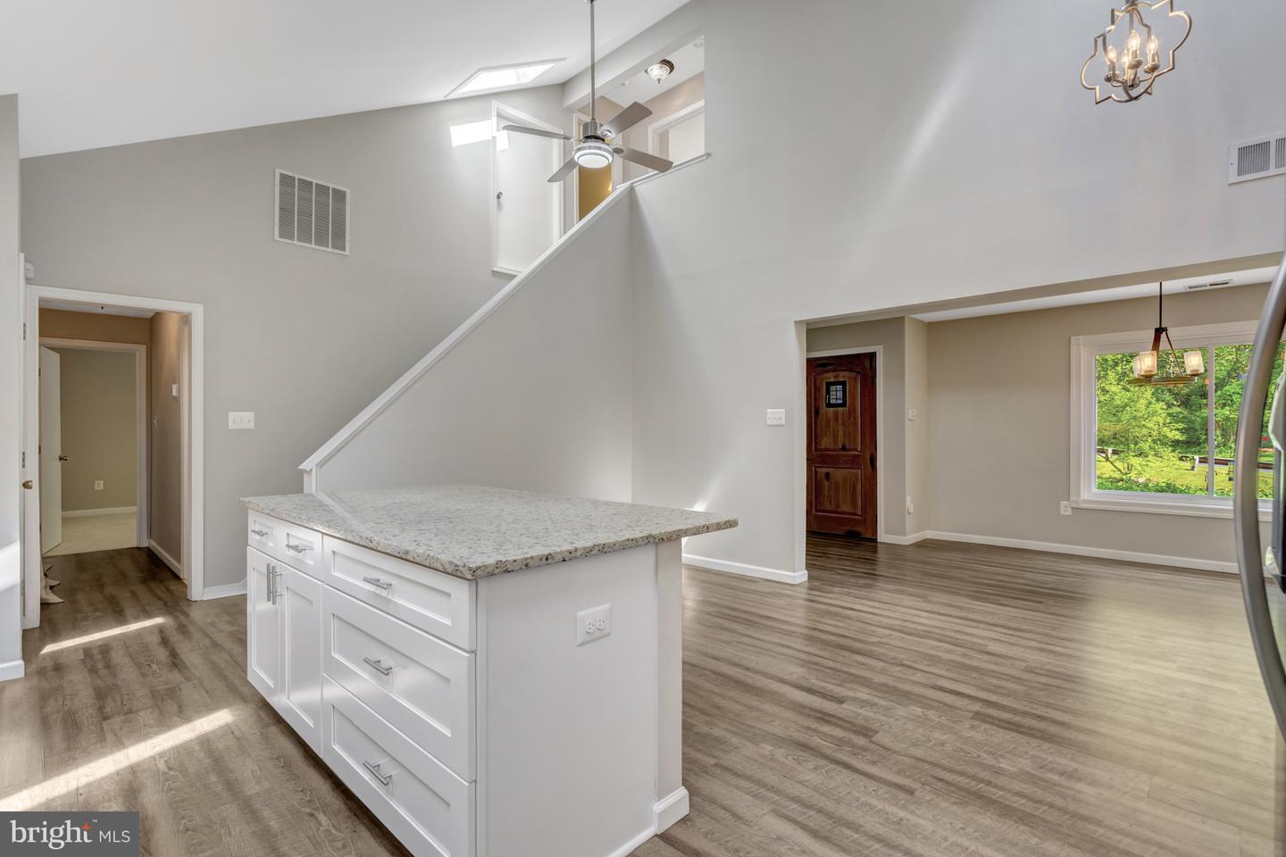 5602 RAIDER DR, WARRENTON, Virginia 20187, 3 Bedrooms Bedrooms, ,2 BathroomsBathrooms,Residential,For sale,5602 RAIDER DR,VAFQ2016426 MLS # VAFQ2016426