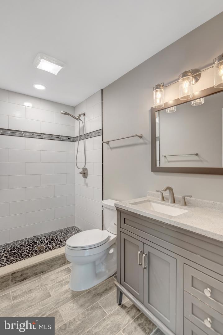 5602 RAIDER DR, WARRENTON, Virginia 20187, 3 Bedrooms Bedrooms, ,2 BathroomsBathrooms,Residential,For sale,5602 RAIDER DR,VAFQ2016426 MLS # VAFQ2016426