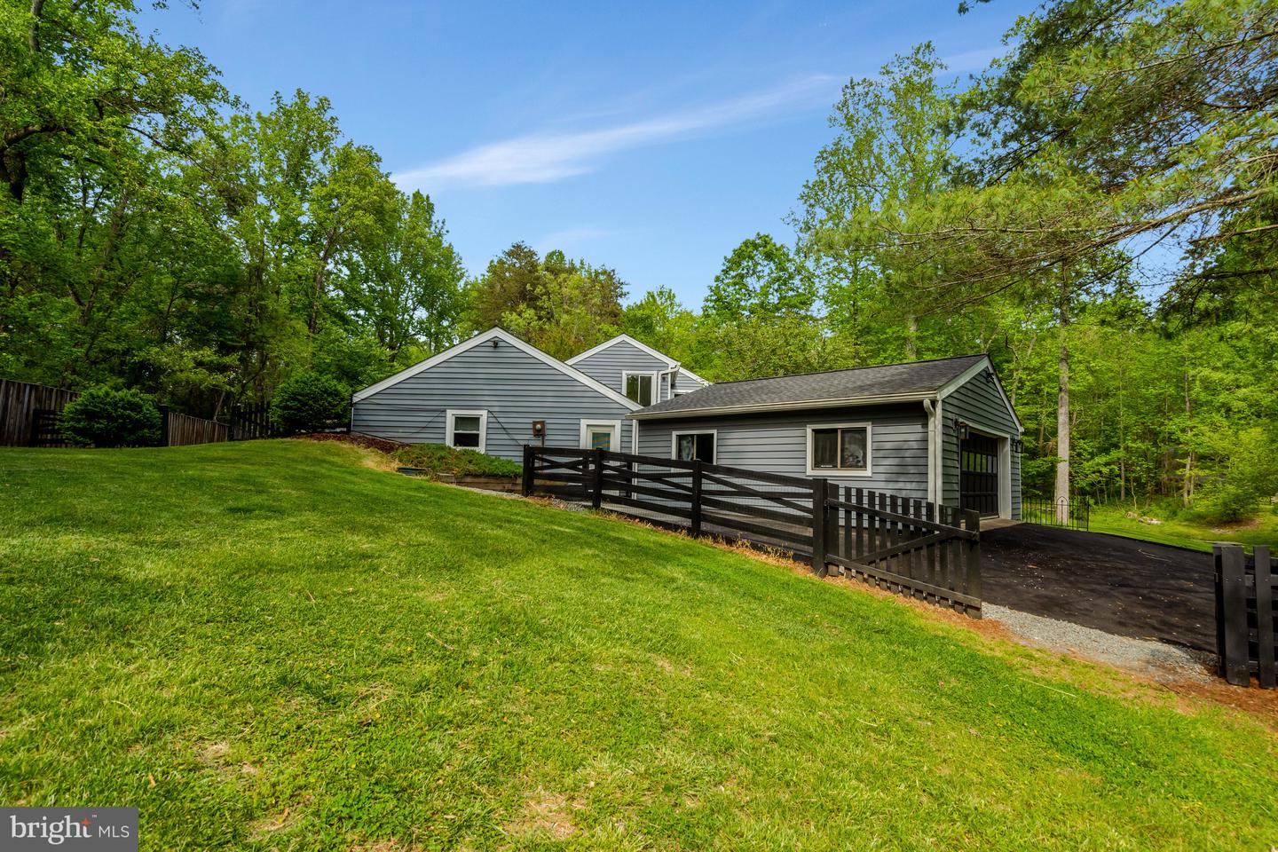 5602 RAIDER DR, WARRENTON, Virginia 20187, 3 Bedrooms Bedrooms, ,2 BathroomsBathrooms,Residential,For sale,5602 RAIDER DR,VAFQ2016426 MLS # VAFQ2016426