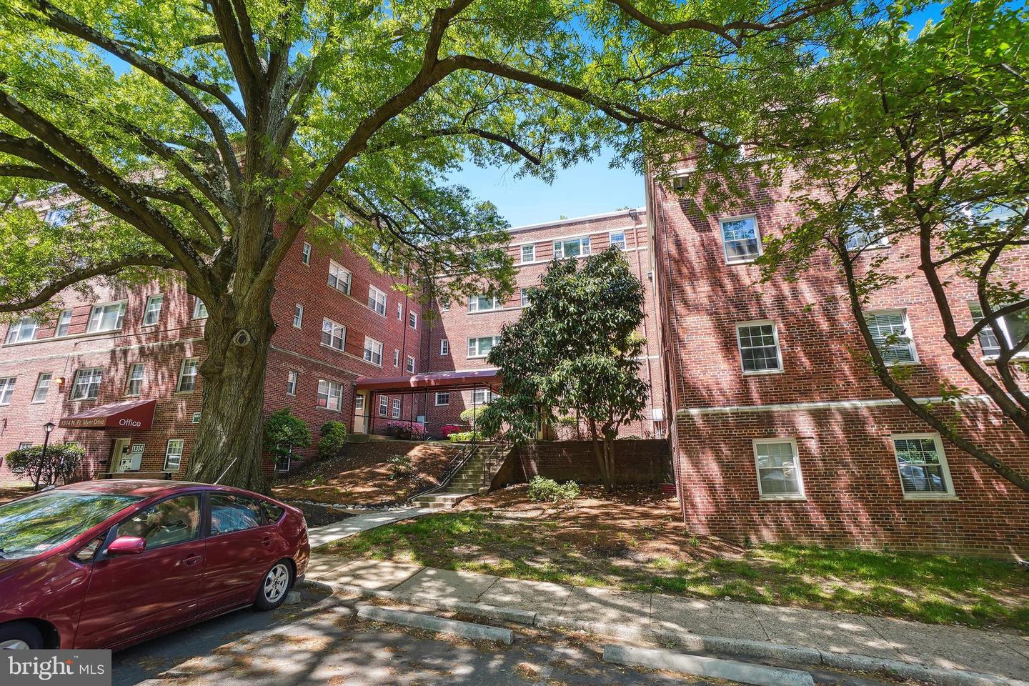 1305 N ODE ST N #332, ARLINGTON, Virginia 22209, 1 Bedroom Bedrooms, 4 Rooms Rooms,1 BathroomBathrooms,Residential,For sale,1305 N ODE ST N #332,VAAR2056802 MLS # VAAR2056802