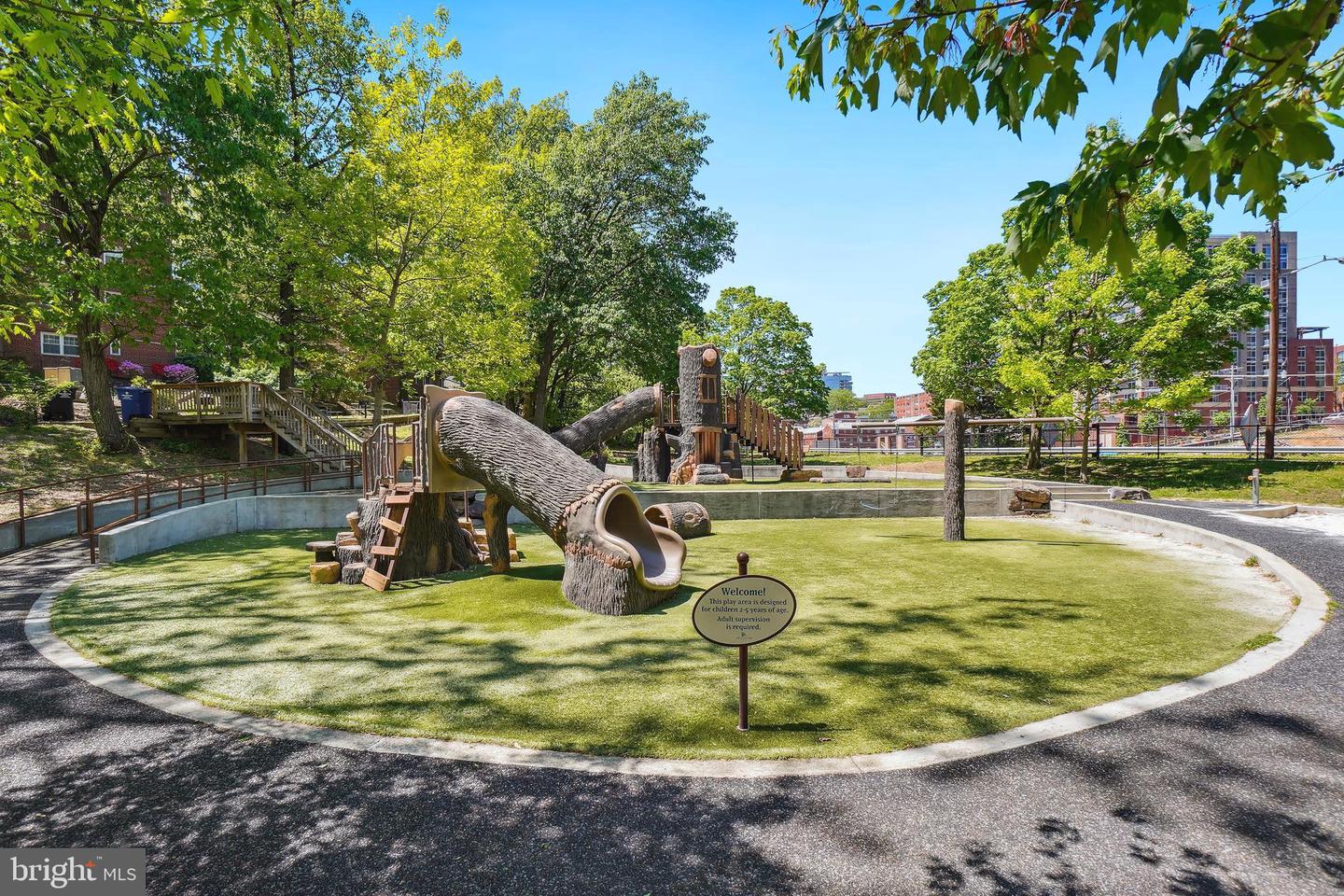 1305 N ODE ST N #332, ARLINGTON, Virginia 22209, 1 Bedroom Bedrooms, 4 Rooms Rooms,1 BathroomBathrooms,Residential,For sale,1305 N ODE ST N #332,VAAR2056802 MLS # VAAR2056802