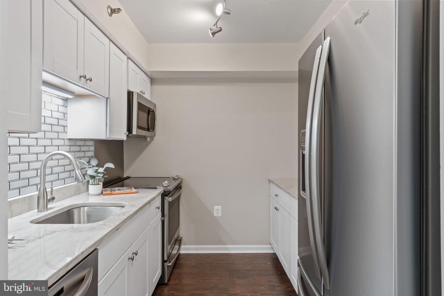 1301 N COURTHOUSE RD #914, ARLINGTON, Virginia 22201, 1 Bedroom Bedrooms, 4 Rooms Rooms,1 BathroomBathrooms,Residential,For sale,1301 N COURTHOUSE RD #914,VAAR2056804 MLS # VAAR2056804
