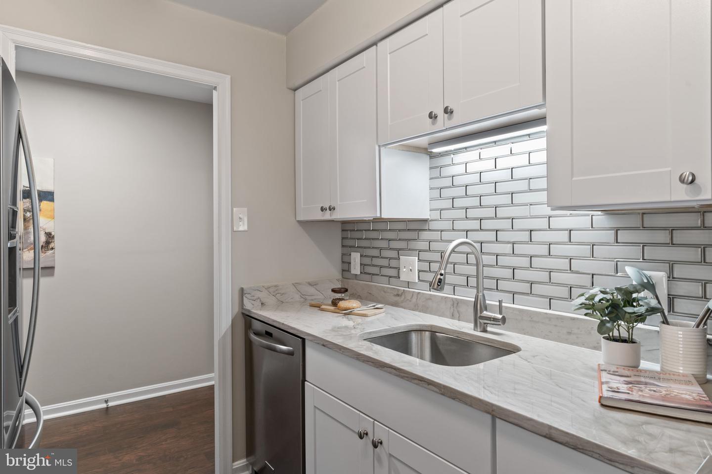 1301 N COURTHOUSE RD #914, ARLINGTON, Virginia 22201, 1 Bedroom Bedrooms, 4 Rooms Rooms,1 BathroomBathrooms,Residential,For sale,1301 N COURTHOUSE RD #914,VAAR2056804 MLS # VAAR2056804