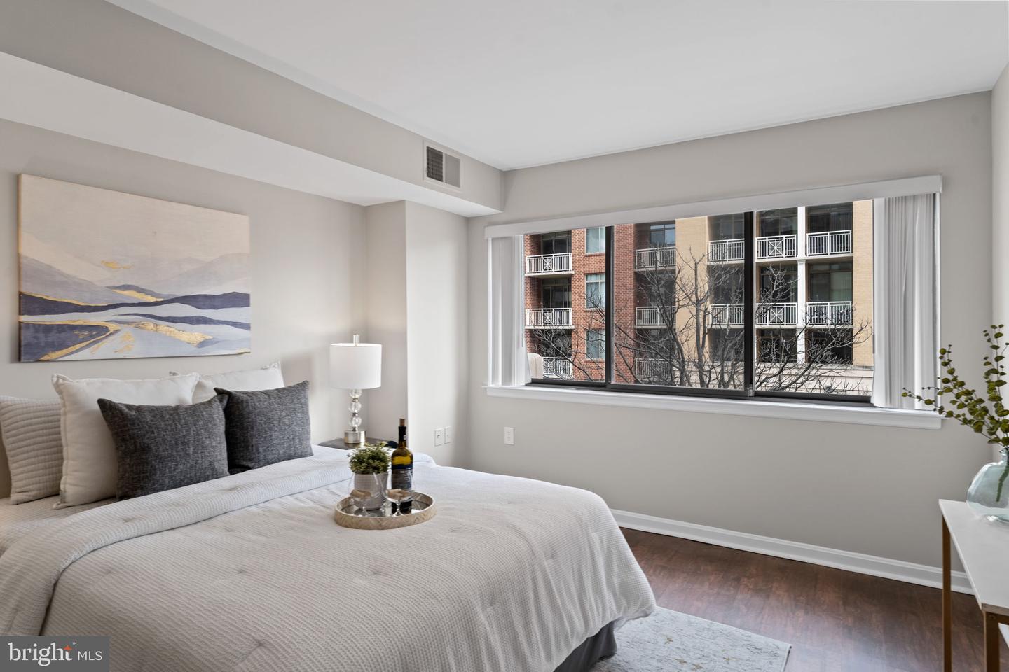 1301 N COURTHOUSE RD #914, ARLINGTON, Virginia 22201, 1 Bedroom Bedrooms, 4 Rooms Rooms,1 BathroomBathrooms,Residential,For sale,1301 N COURTHOUSE RD #914,VAAR2056804 MLS # VAAR2056804
