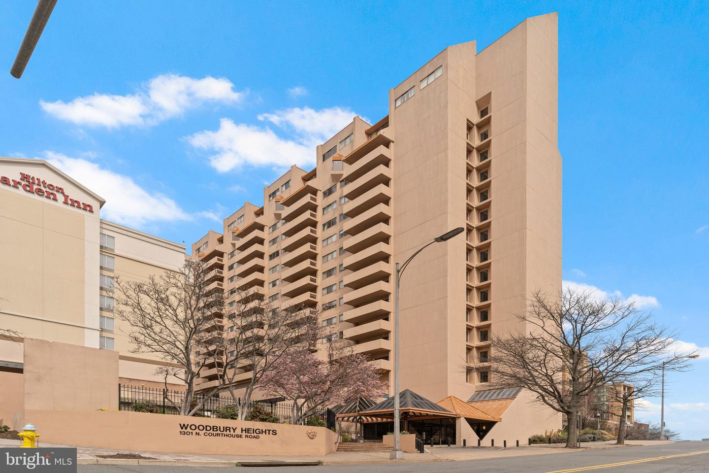 1301 N COURTHOUSE RD #914, ARLINGTON, Virginia 22201, 1 Bedroom Bedrooms, 4 Rooms Rooms,1 BathroomBathrooms,Residential,For sale,1301 N COURTHOUSE RD #914,VAAR2056804 MLS # VAAR2056804