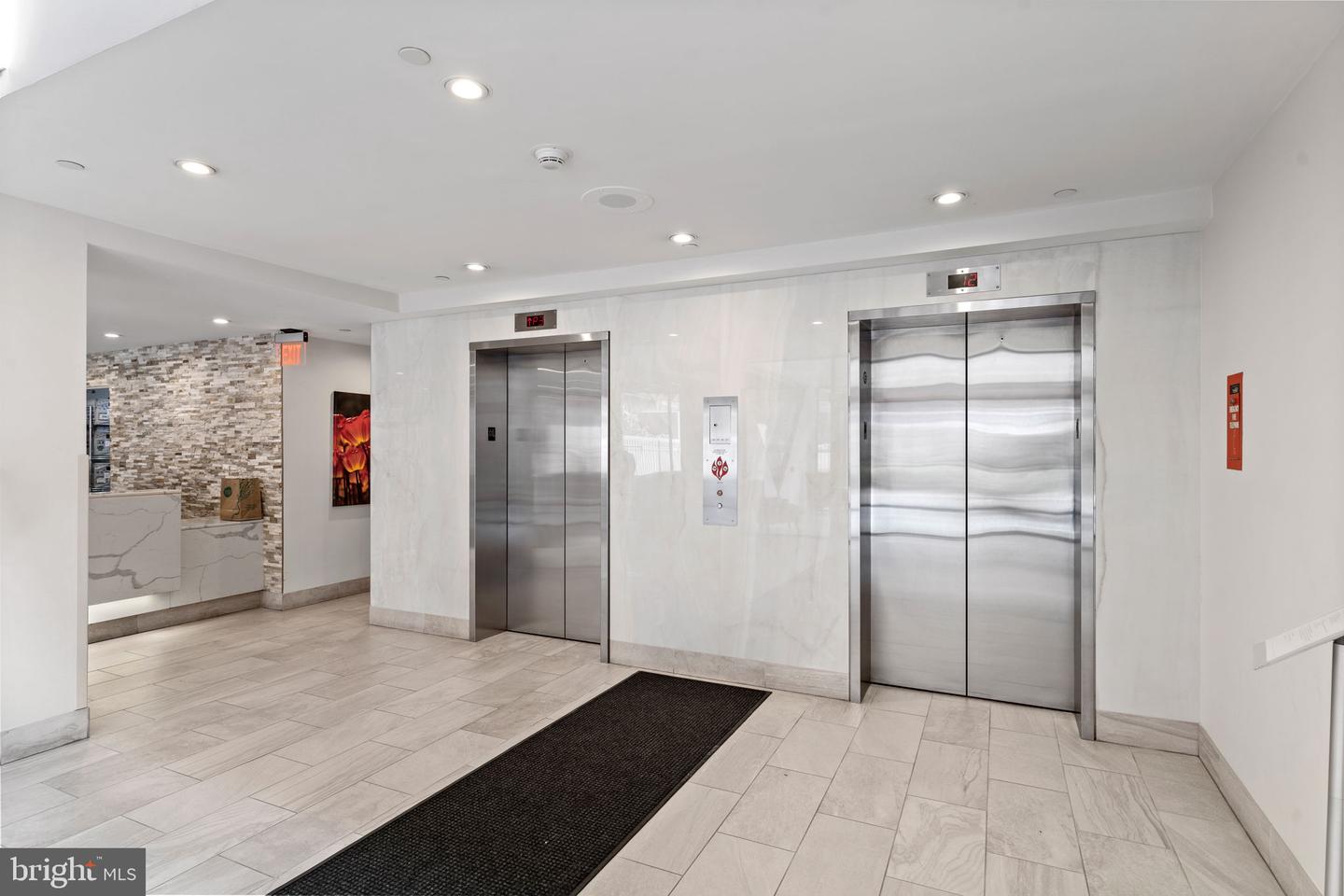 1301 N COURTHOUSE RD #914, ARLINGTON, Virginia 22201, 1 Bedroom Bedrooms, 4 Rooms Rooms,1 BathroomBathrooms,Residential,For sale,1301 N COURTHOUSE RD #914,VAAR2056804 MLS # VAAR2056804