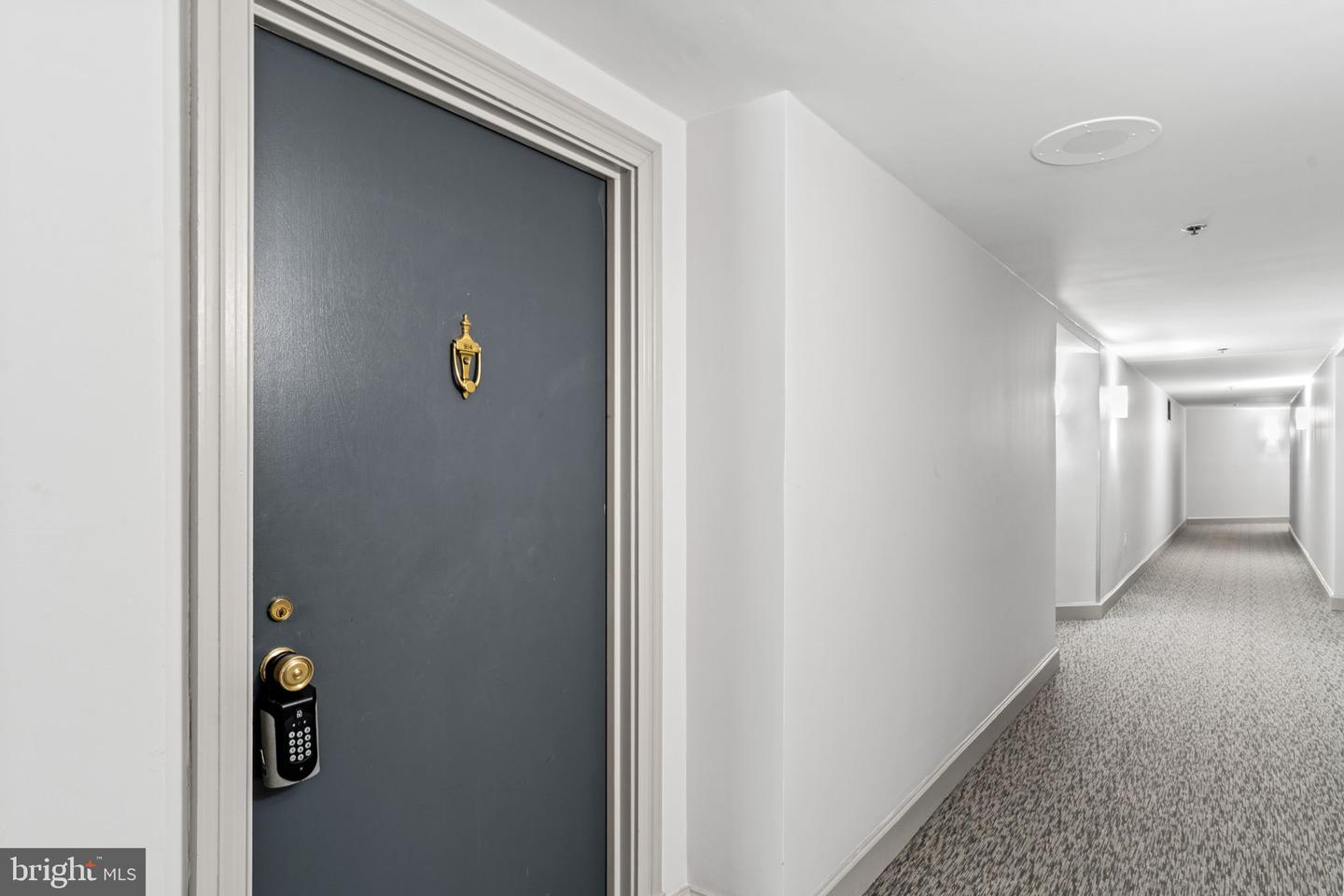 1301 N COURTHOUSE RD #914, ARLINGTON, Virginia 22201, 1 Bedroom Bedrooms, 4 Rooms Rooms,1 BathroomBathrooms,Residential,For sale,1301 N COURTHOUSE RD #914,VAAR2056804 MLS # VAAR2056804