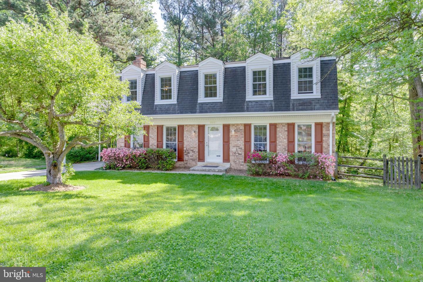 8801 AQUARY CT, SPRINGFIELD, Virginia 22153, 5 Bedrooms Bedrooms, ,3 BathroomsBathrooms,Residential,For sale,8801 AQUARY CT,VAFX2237686 MLS # VAFX2237686