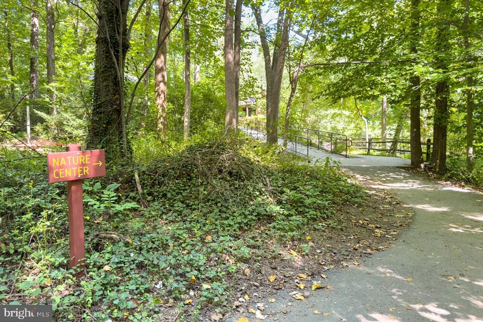 8801 AQUARY CT, SPRINGFIELD, Virginia 22153, 5 Bedrooms Bedrooms, ,3 BathroomsBathrooms,Residential,For sale,8801 AQUARY CT,VAFX2237686 MLS # VAFX2237686