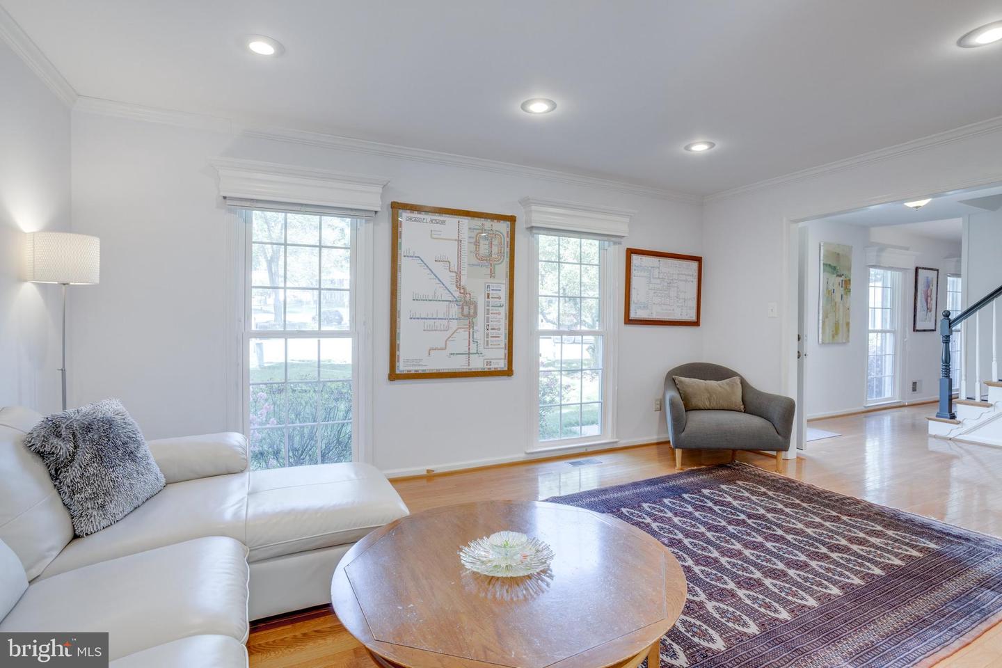 8801 AQUARY CT, SPRINGFIELD, Virginia 22153, 5 Bedrooms Bedrooms, ,3 BathroomsBathrooms,Residential,For sale,8801 AQUARY CT,VAFX2237686 MLS # VAFX2237686