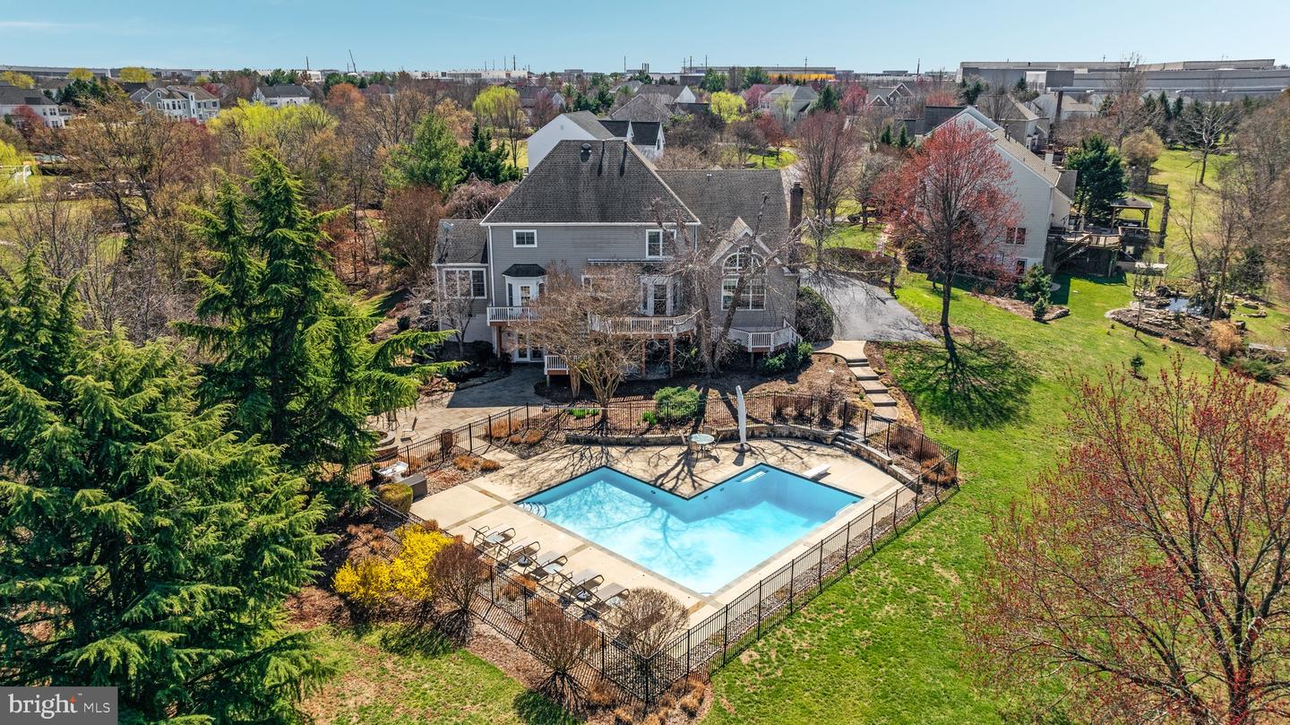 21428 ESTATE PL, ASHBURN, Virginia 20147, 5 Bedrooms Bedrooms, ,4 BathroomsBathrooms,Residential,For sale,21428 ESTATE PL,VALO2095192 MLS # VALO2095192