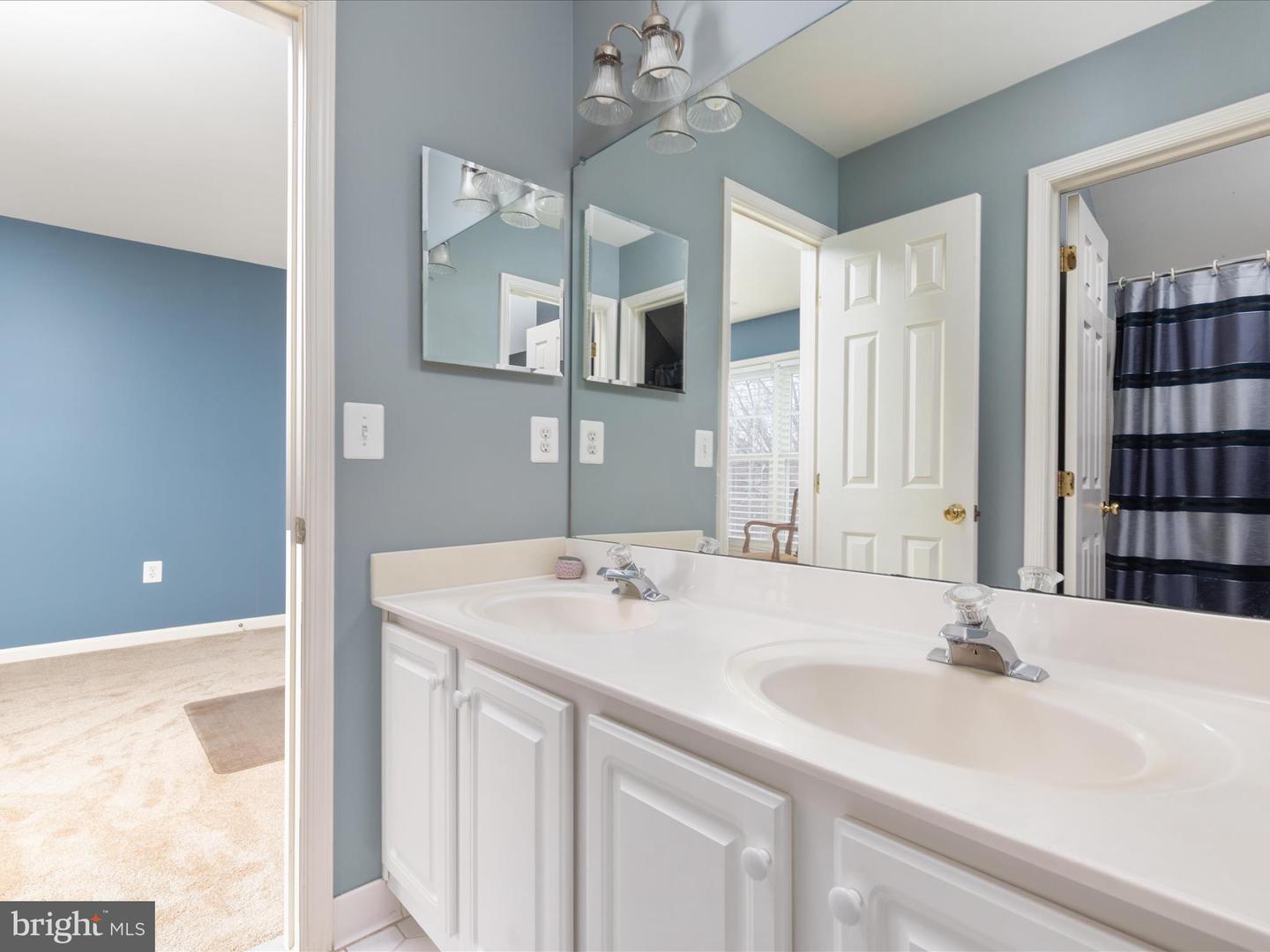 21428 ESTATE PL, ASHBURN, Virginia 20147, 5 Bedrooms Bedrooms, ,4 BathroomsBathrooms,Residential,For sale,21428 ESTATE PL,VALO2095192 MLS # VALO2095192