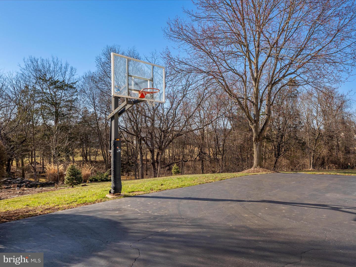 21428 ESTATE PL, ASHBURN, Virginia 20147, 5 Bedrooms Bedrooms, ,4 BathroomsBathrooms,Residential,For sale,21428 ESTATE PL,VALO2095192 MLS # VALO2095192