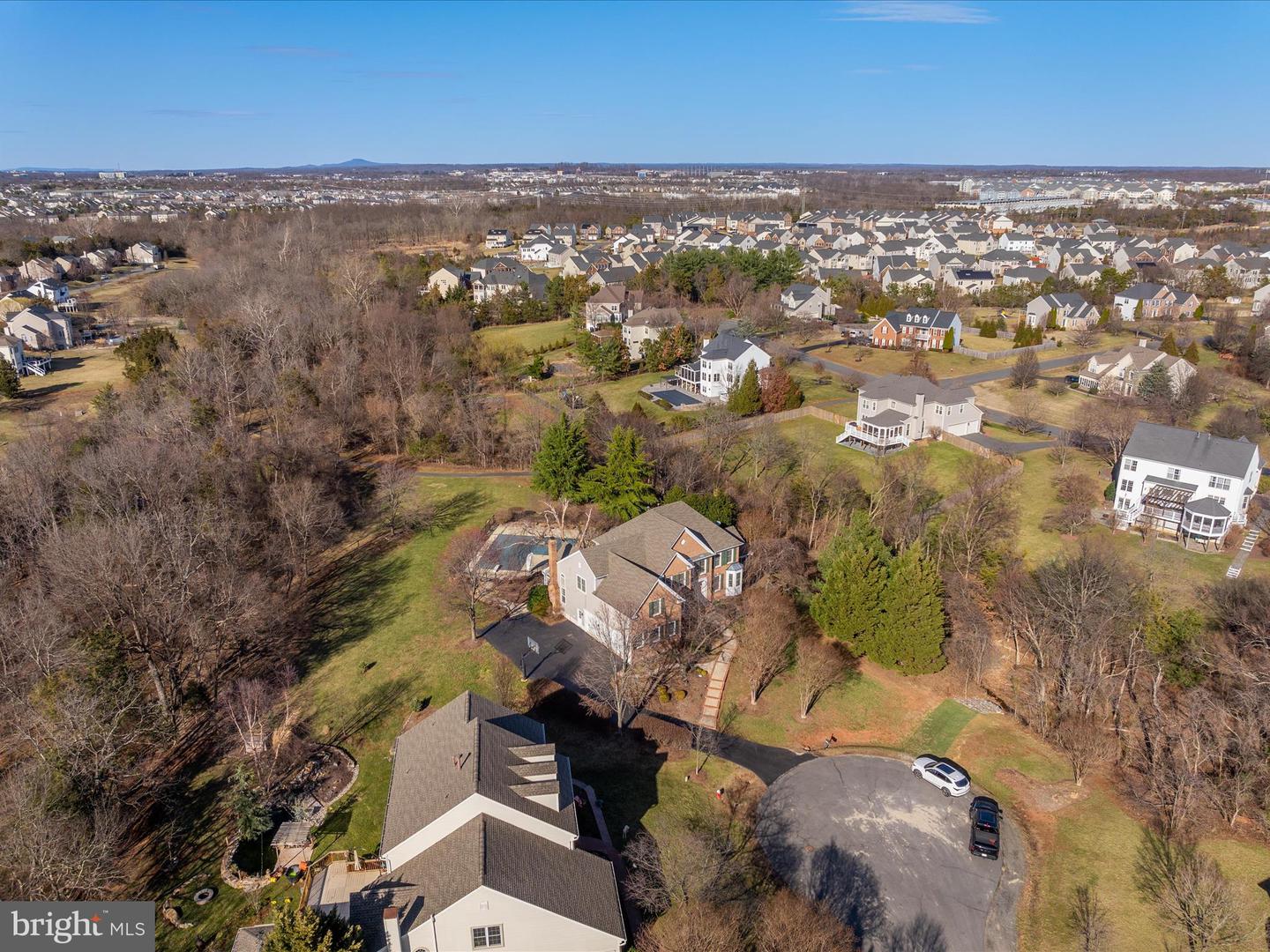 21428 ESTATE PL, ASHBURN, Virginia 20147, 5 Bedrooms Bedrooms, ,4 BathroomsBathrooms,Residential,For sale,21428 ESTATE PL,VALO2095192 MLS # VALO2095192