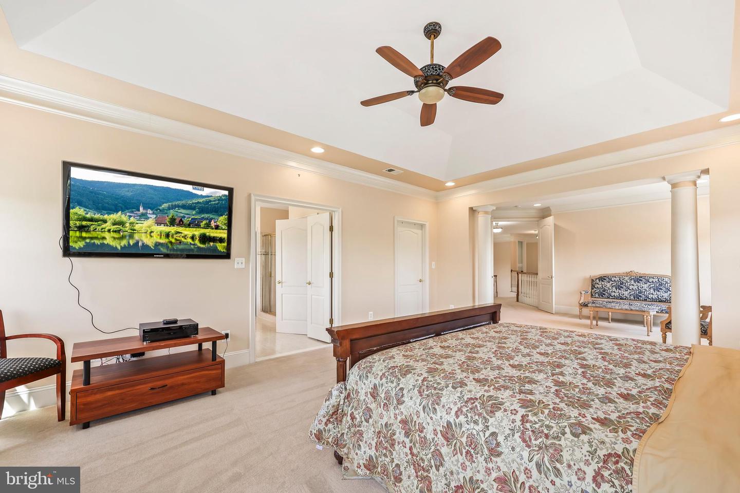 43112 UNISON KNOLL CIR, ASHBURN, Virginia 20148, 6 Bedrooms Bedrooms, ,7 BathroomsBathrooms,Residential,For sale,43112 UNISON KNOLL CIR,VALO2095200 MLS # VALO2095200