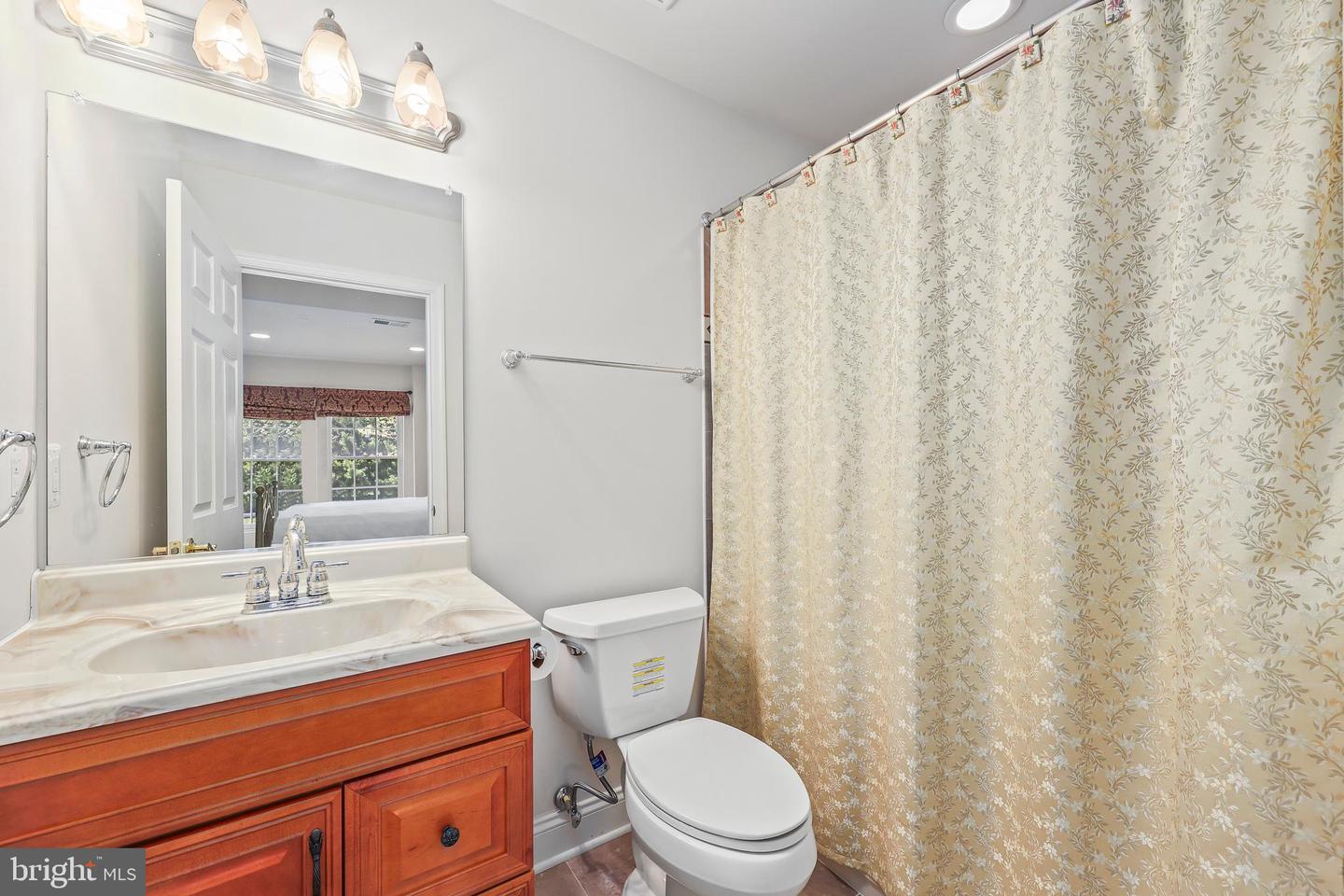 43112 UNISON KNOLL CIR, ASHBURN, Virginia 20148, 6 Bedrooms Bedrooms, ,7 BathroomsBathrooms,Residential,For sale,43112 UNISON KNOLL CIR,VALO2095200 MLS # VALO2095200