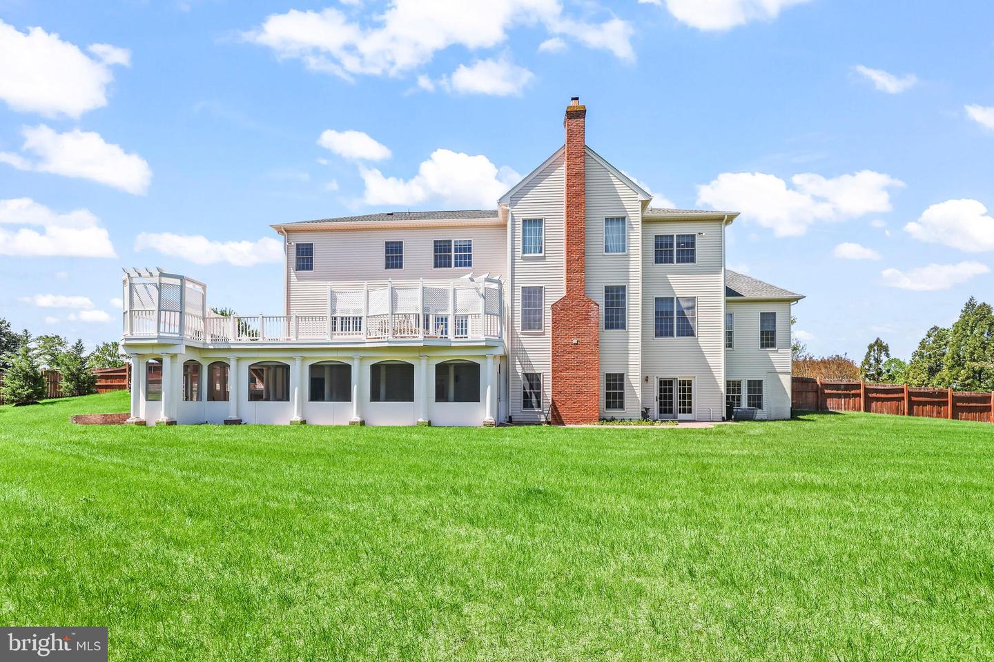 43112 UNISON KNOLL CIR, ASHBURN, Virginia 20148, 6 Bedrooms Bedrooms, ,7 BathroomsBathrooms,Residential,For sale,43112 UNISON KNOLL CIR,VALO2095200 MLS # VALO2095200
