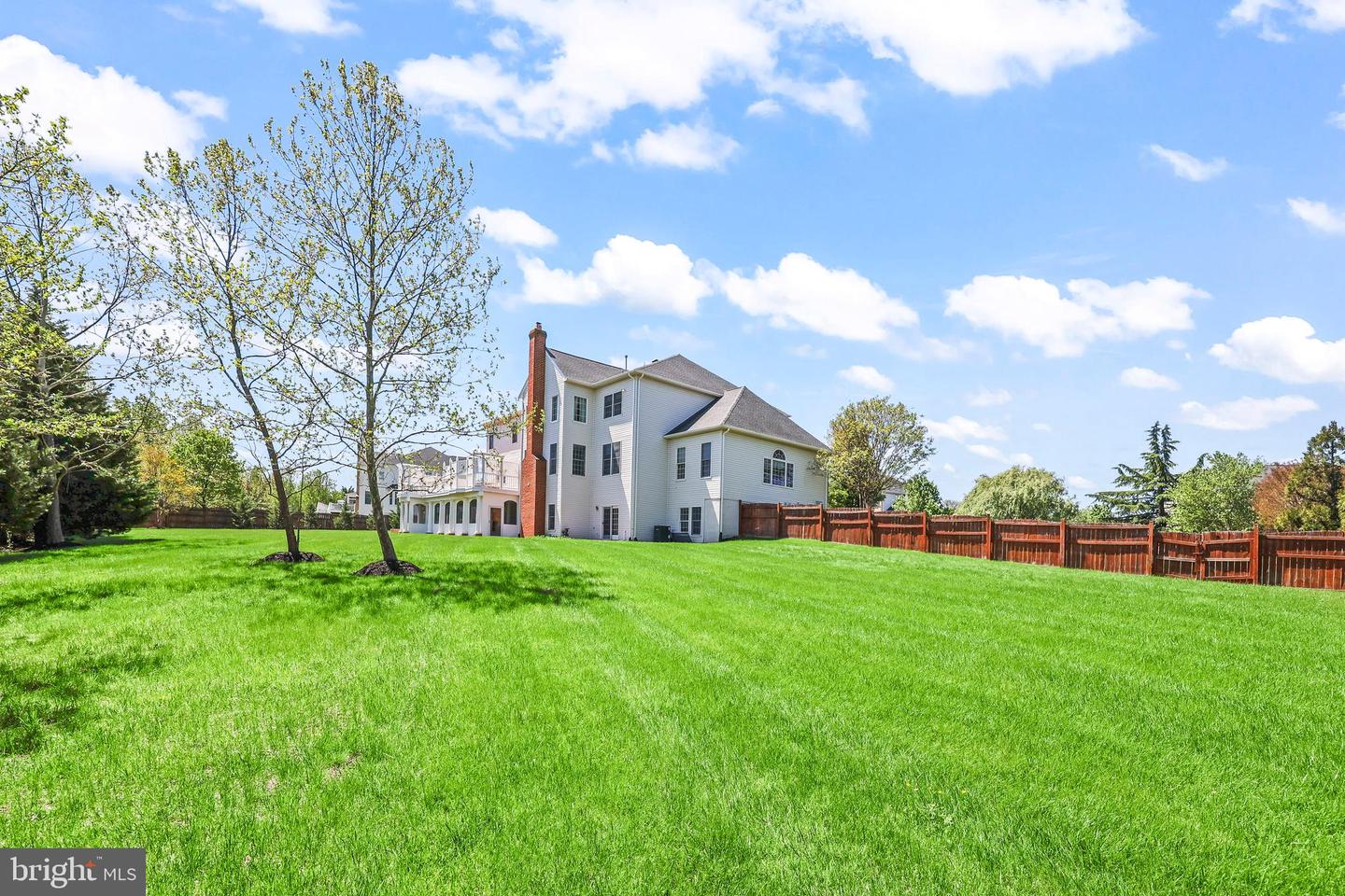 43112 UNISON KNOLL CIR, ASHBURN, Virginia 20148, 6 Bedrooms Bedrooms, ,7 BathroomsBathrooms,Residential,For sale,43112 UNISON KNOLL CIR,VALO2095200 MLS # VALO2095200