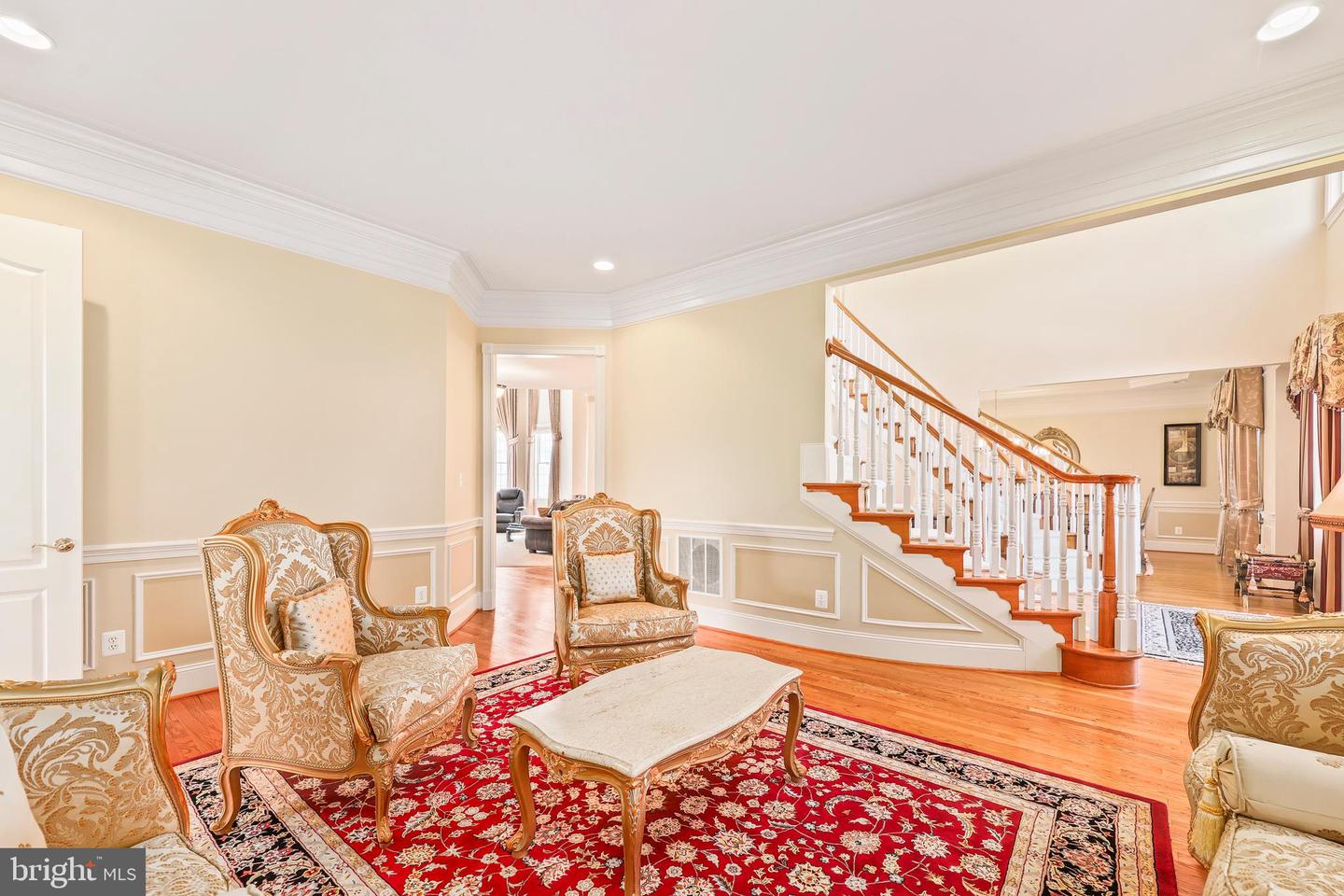 43112 UNISON KNOLL CIR, ASHBURN, Virginia 20148, 6 Bedrooms Bedrooms, ,7 BathroomsBathrooms,Residential,For sale,43112 UNISON KNOLL CIR,VALO2095200 MLS # VALO2095200