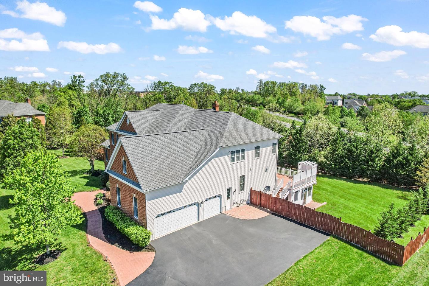 43112 UNISON KNOLL CIR, ASHBURN, Virginia 20148, 6 Bedrooms Bedrooms, ,7 BathroomsBathrooms,Residential,For sale,43112 UNISON KNOLL CIR,VALO2095200 MLS # VALO2095200