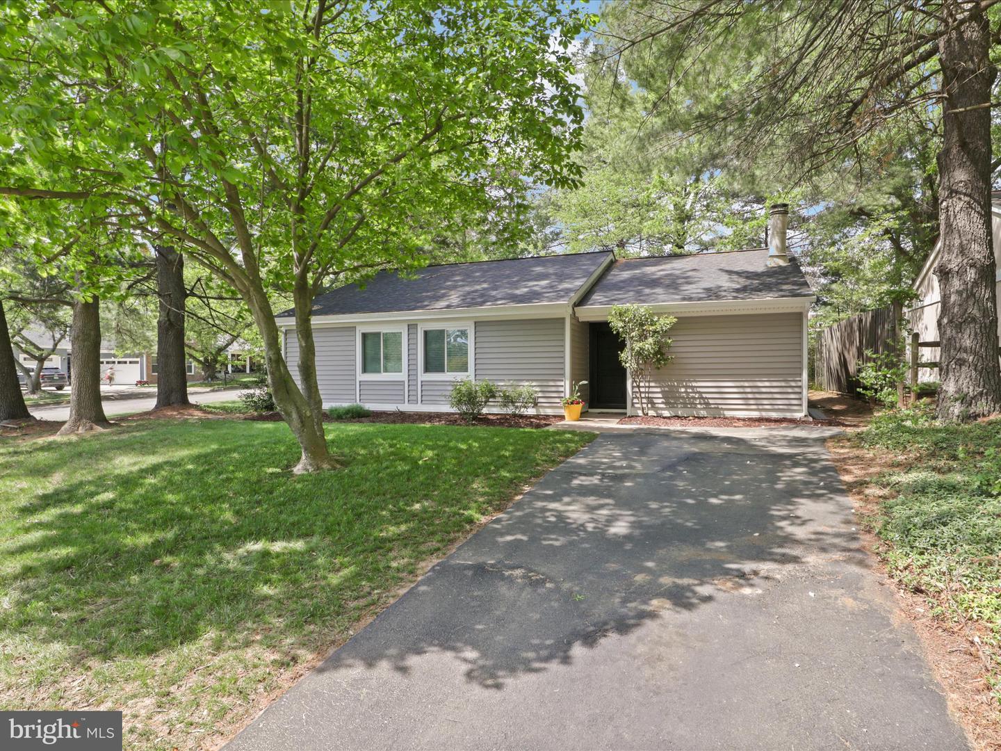 11416 TURNMILL LN, RESTON, Virginia 20191, 3 Bedrooms Bedrooms, ,1 BathroomBathrooms,Residential,For sale,11416 TURNMILL LN,VAFX2237718 MLS # VAFX2237718