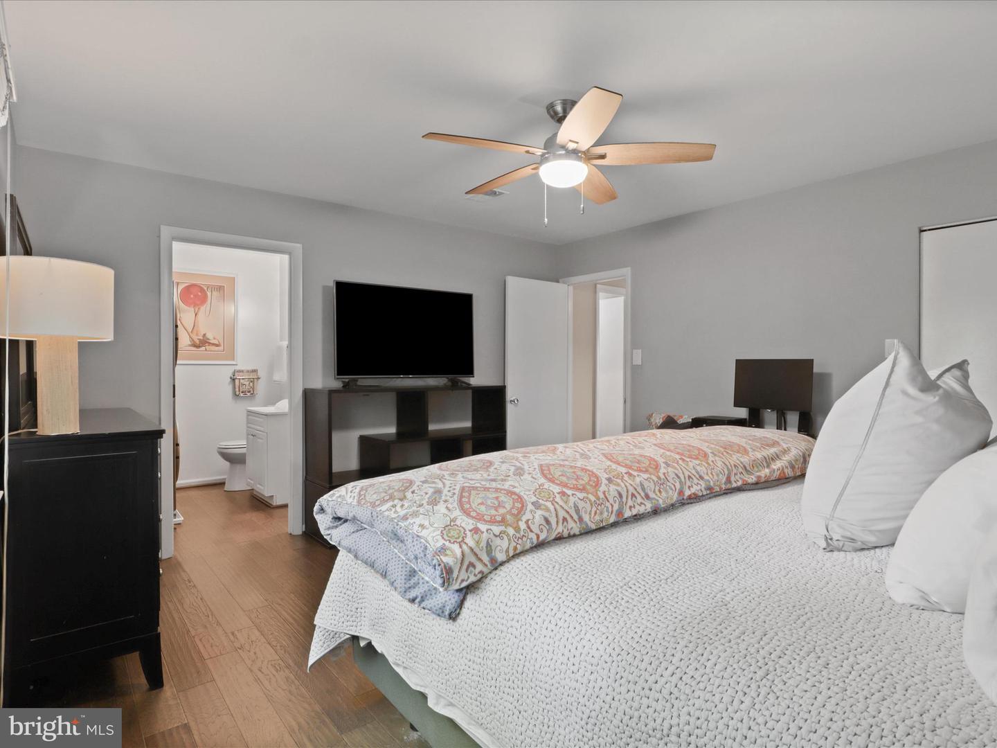 11416 TURNMILL LN, RESTON, Virginia 20191, 3 Bedrooms Bedrooms, ,1 BathroomBathrooms,Residential,For sale,11416 TURNMILL LN,VAFX2237718 MLS # VAFX2237718