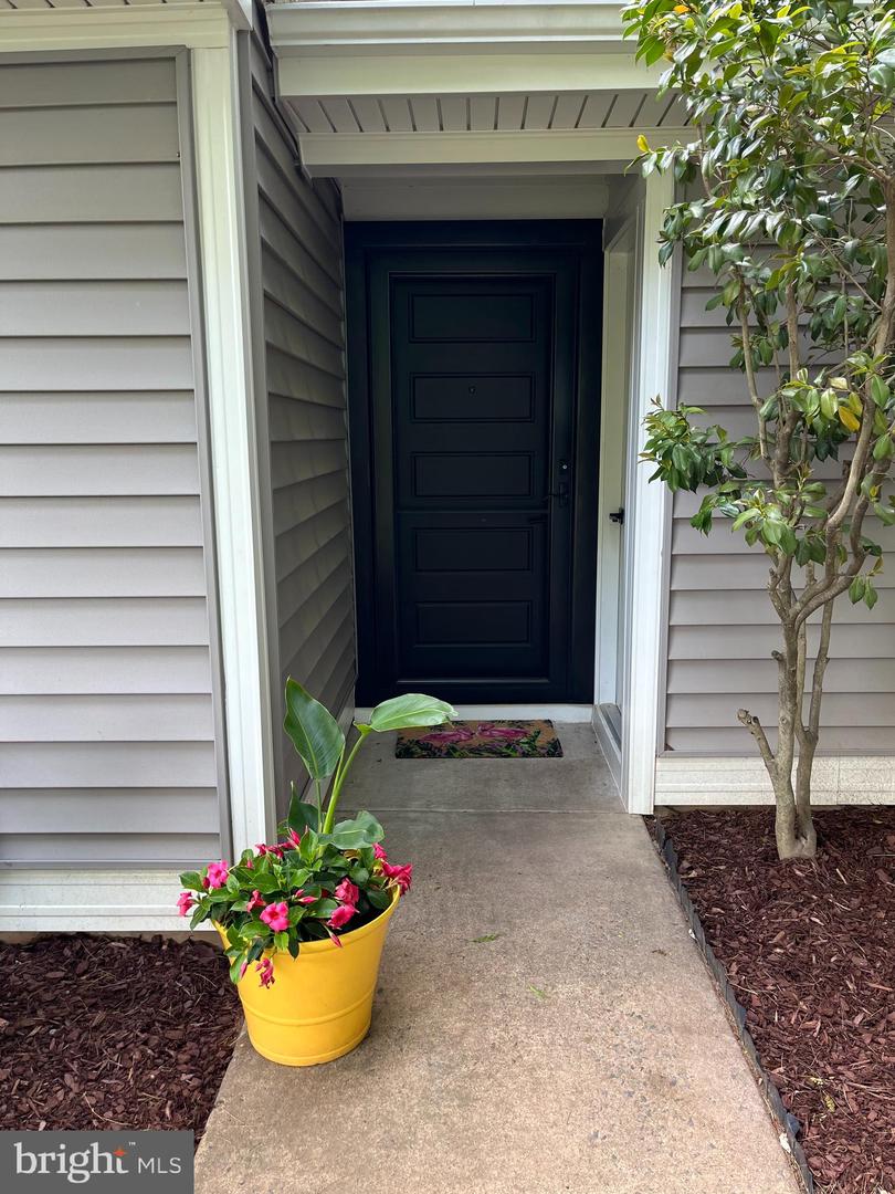 11416 TURNMILL LN, RESTON, Virginia 20191, 3 Bedrooms Bedrooms, ,1 BathroomBathrooms,Residential,For sale,11416 TURNMILL LN,VAFX2237718 MLS # VAFX2237718