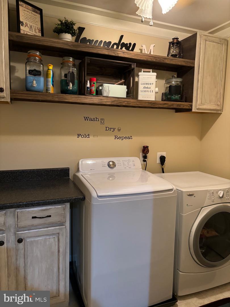 1504 IDLEWILD BLVD, FREDERICKSBURG, Virginia 22401, 5 Bedrooms Bedrooms, 3 Rooms Rooms,3 BathroomsBathrooms,Residential,For sale,1504 IDLEWILD BLVD,VAFB2008088 MLS # VAFB2008088